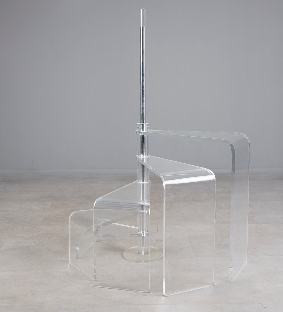 Biblioteca Rara Escalera de cuatro peldaños Lucite Cristal acrílico Acrílico en venta