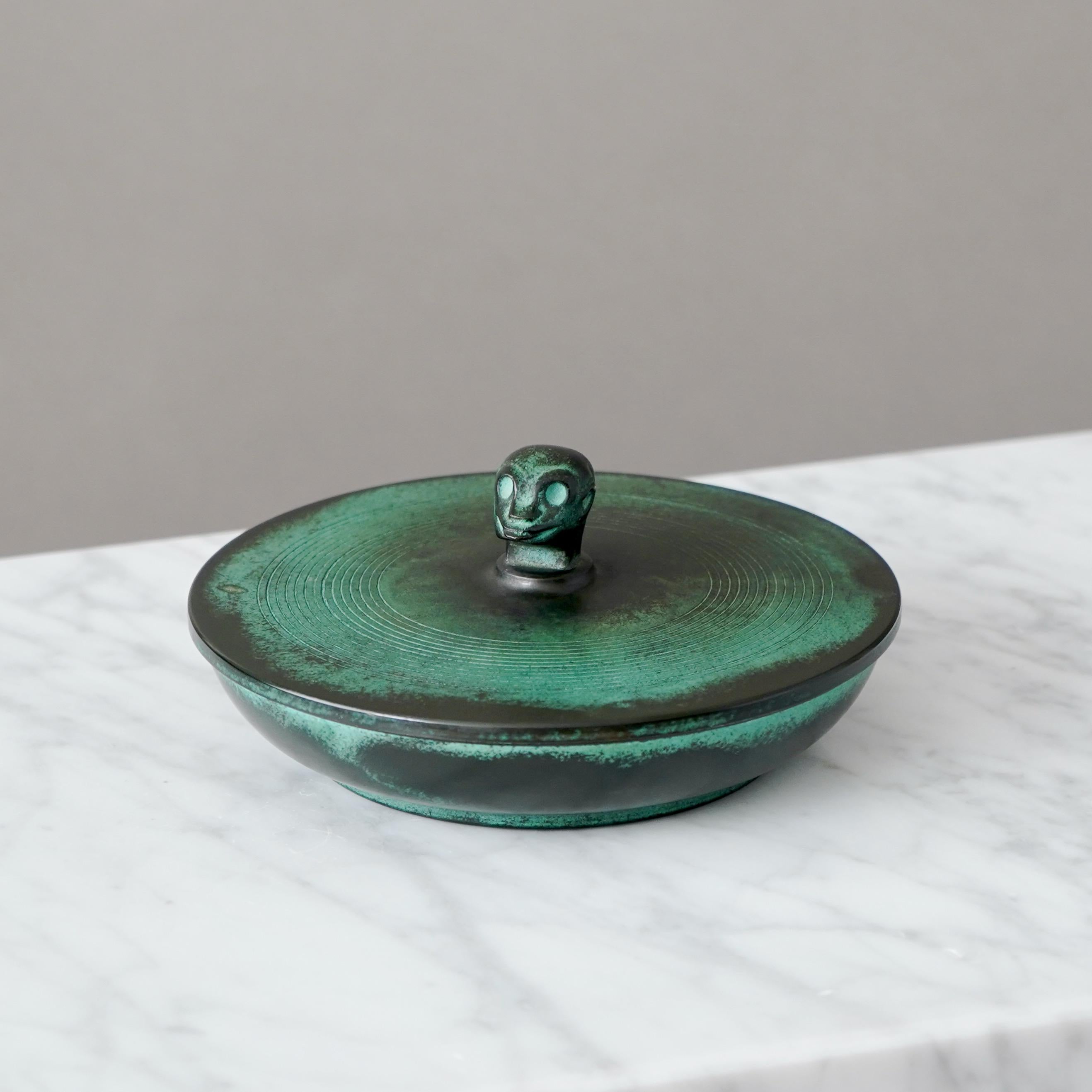 Rare Lidded Art Deco Bronze Box by Nils Fougstedt for FAK, Sweden, 1930s For Sale 1