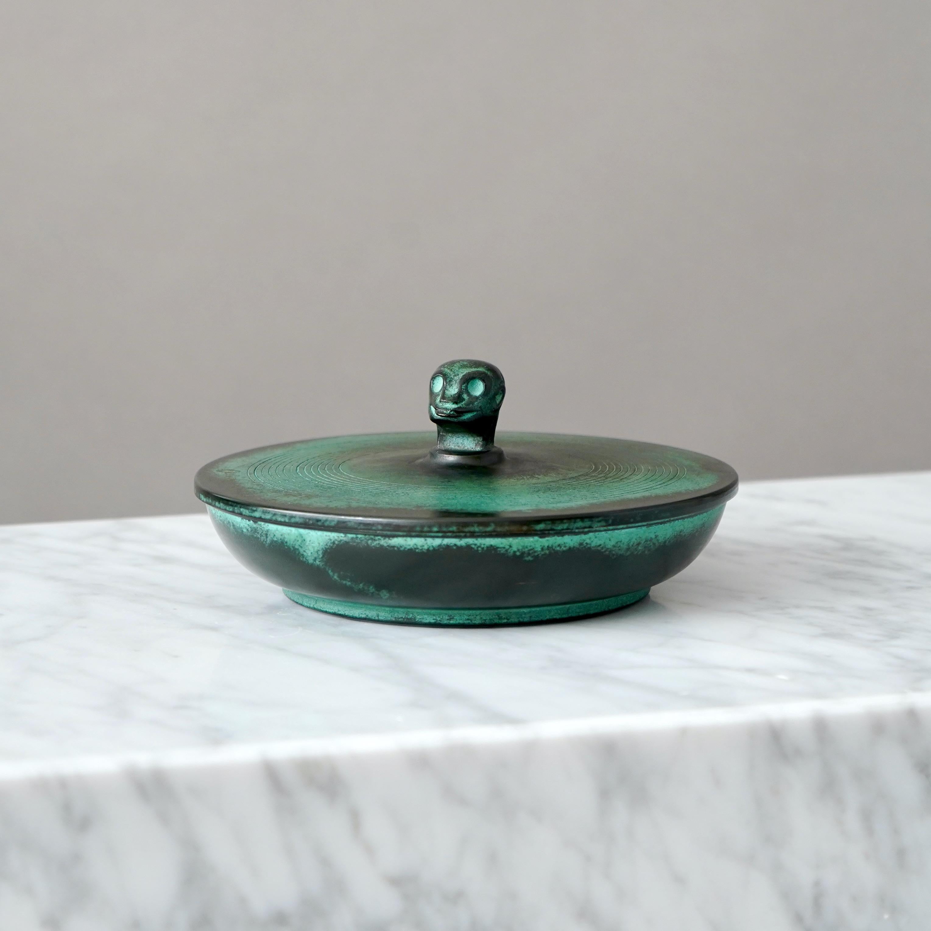 Rare Lidded Art Deco Bronze Box by Nils Fougstedt for FAK, Sweden, 1930s For Sale 2