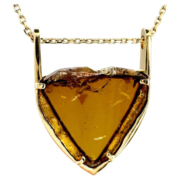 Rare Liddicoatite Tourmaline Pendant, 18k Yellow Gold by Glitter and Gold Studio For Sale at 1stDibs