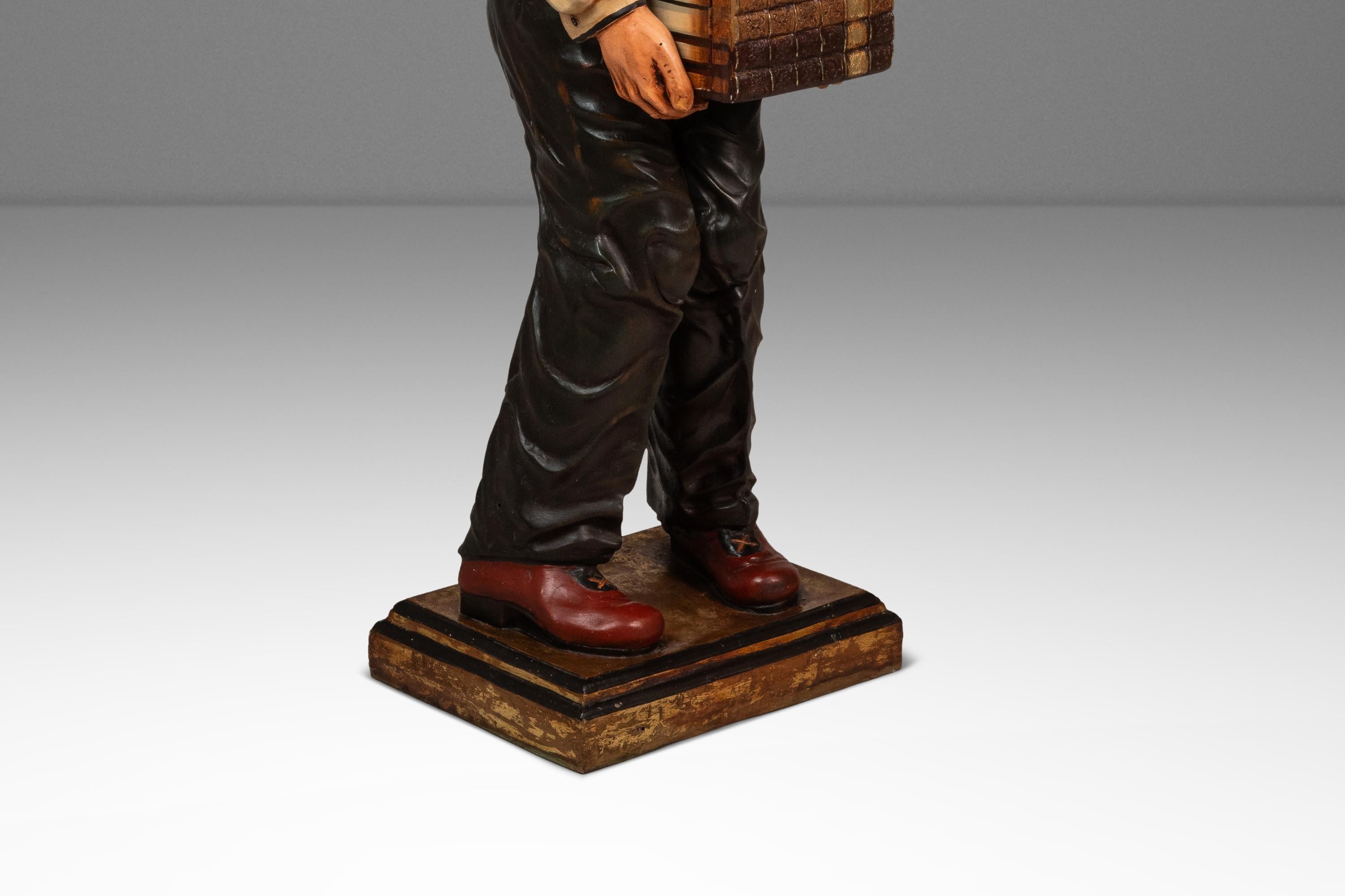 Rare Lifesize Albert Einstein Statue w/ Storage Cabinet in Fiberglass, USA, 1980 For Sale 6