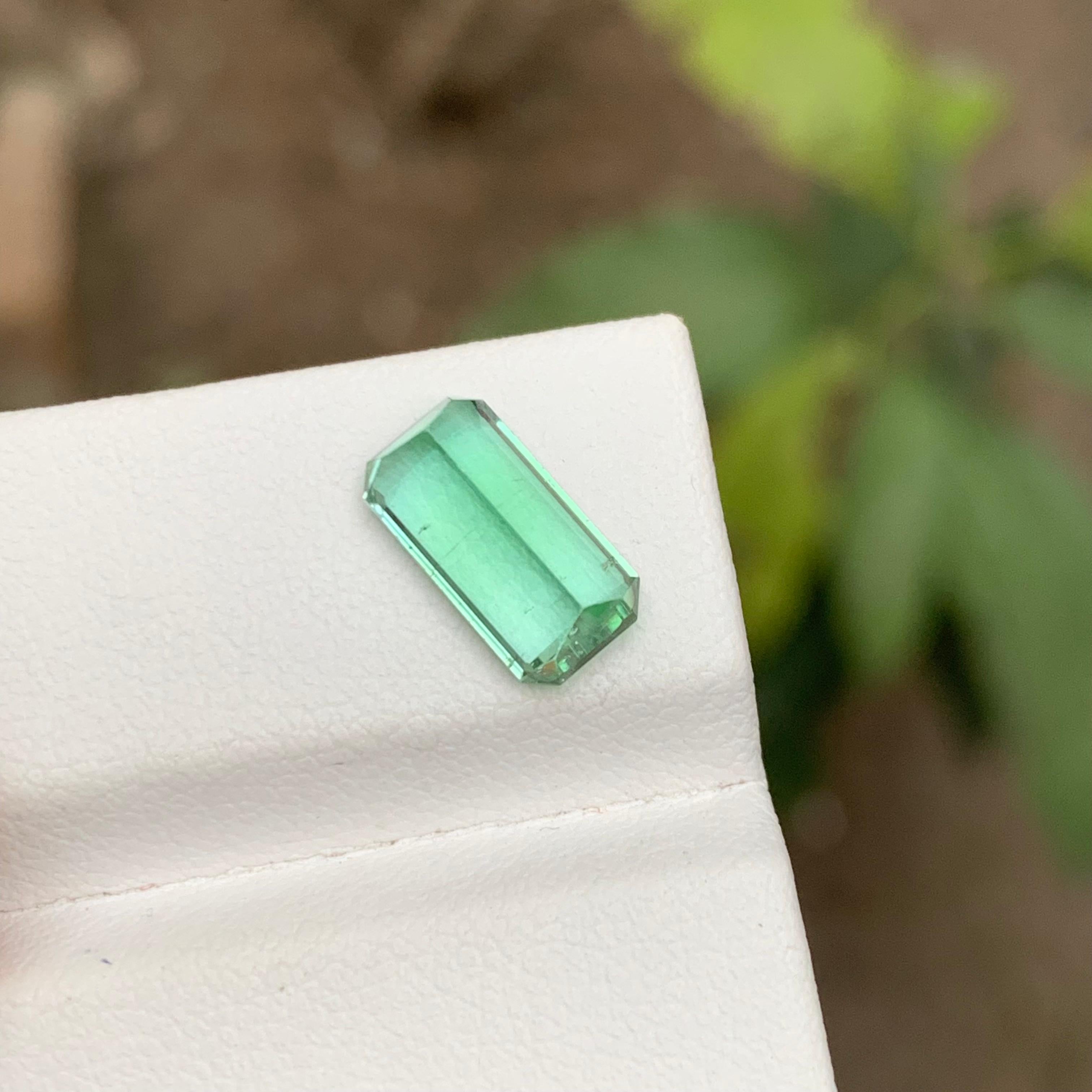 Women's or Men's Rare Light Bluish Green Tourmaline Gemstone 2.70 Ct Emerald Cut for Ring Jewelry For Sale