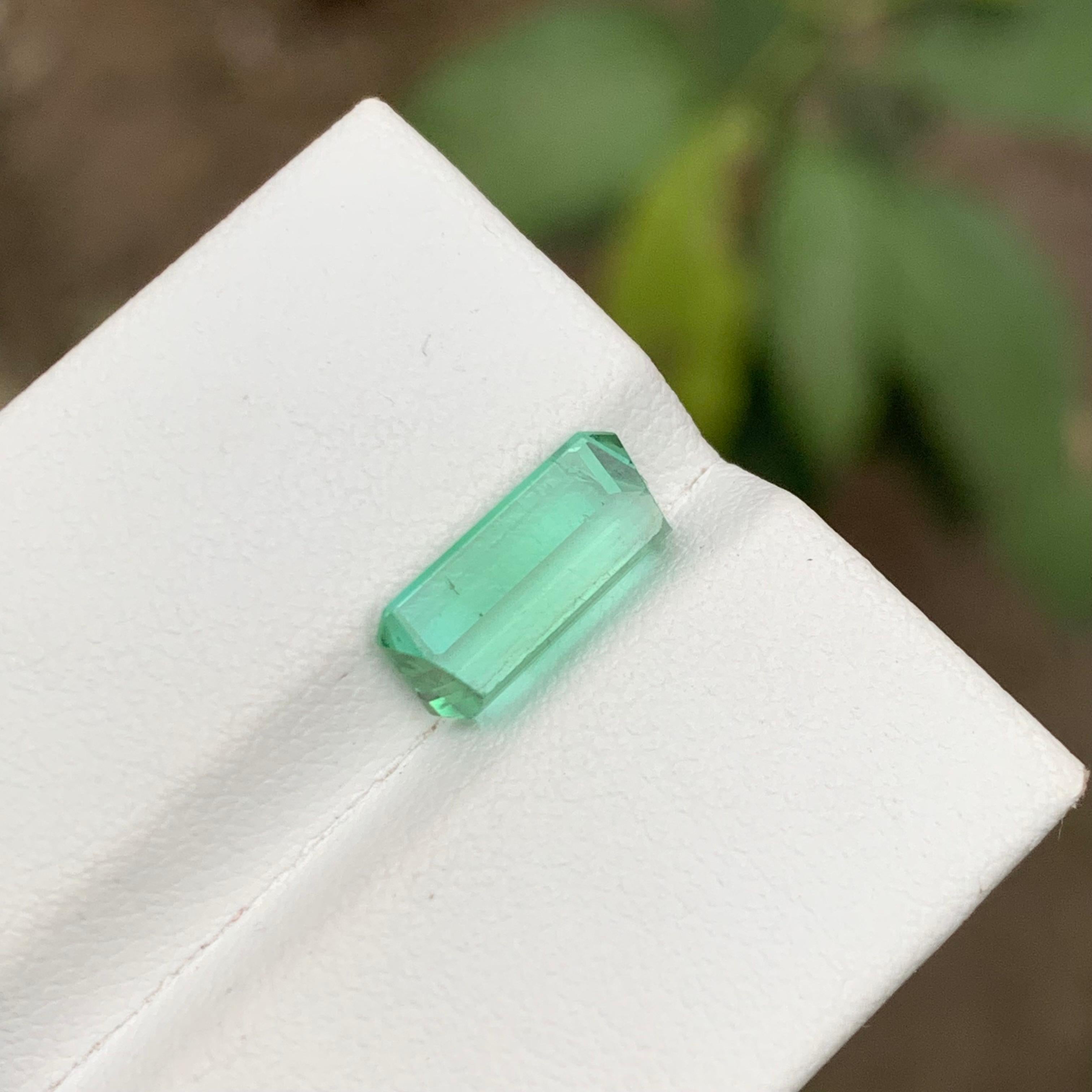 Rare Light Bluish Green Tourmaline Gemstone 2.70 Ct Emerald Cut for Ring Jewelry For Sale 3