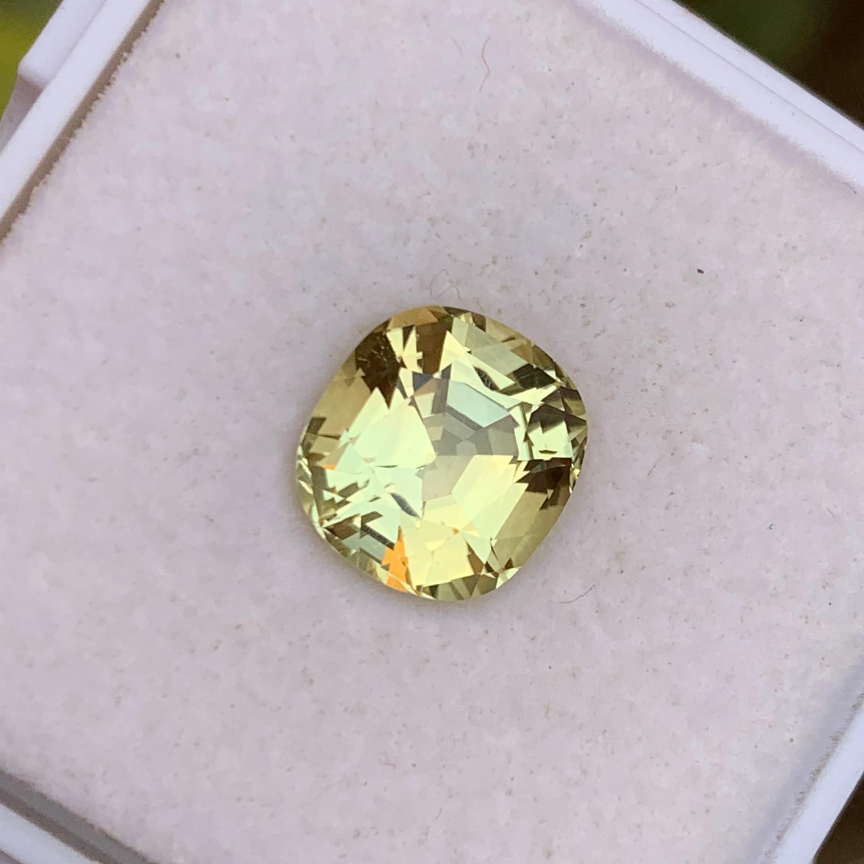 Rare Light Golden Yellow Natural Tourmaline Gemstone 4.15Ct Cushion Cut for Ring For Sale 5