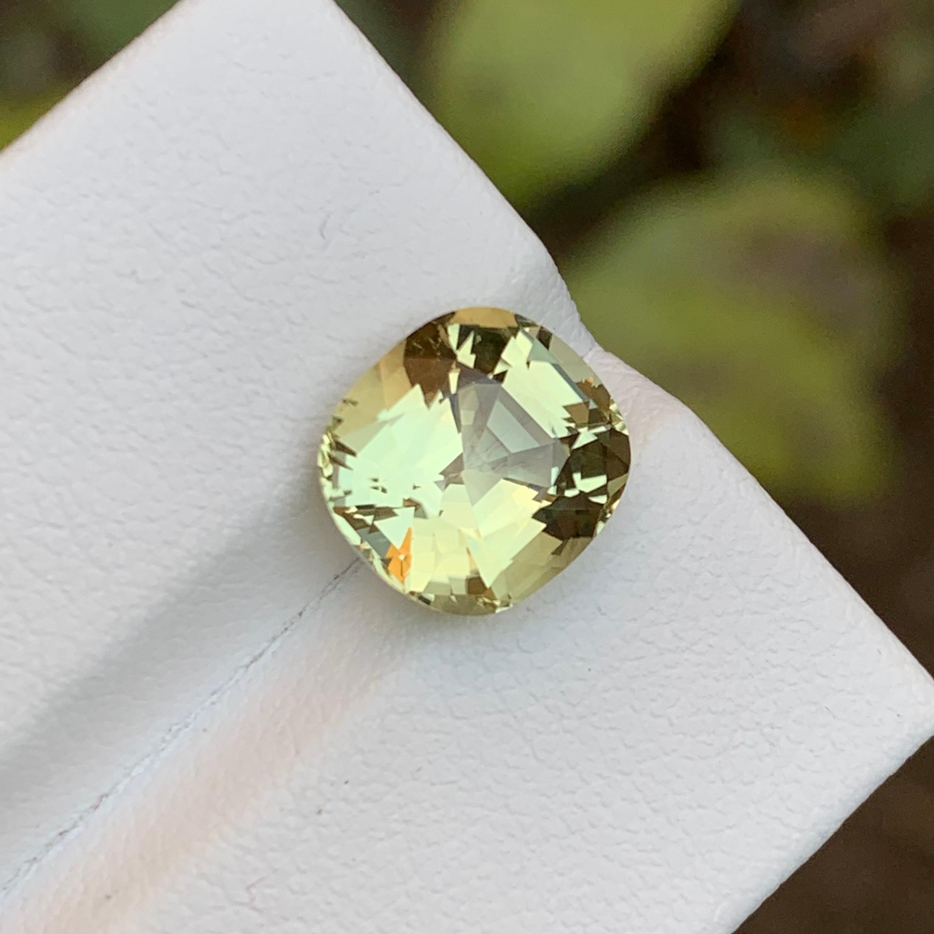 Rare Light Golden Yellow Natural Tourmaline Gemstone 4.15Ct Cushion Cut for Ring For Sale 6
