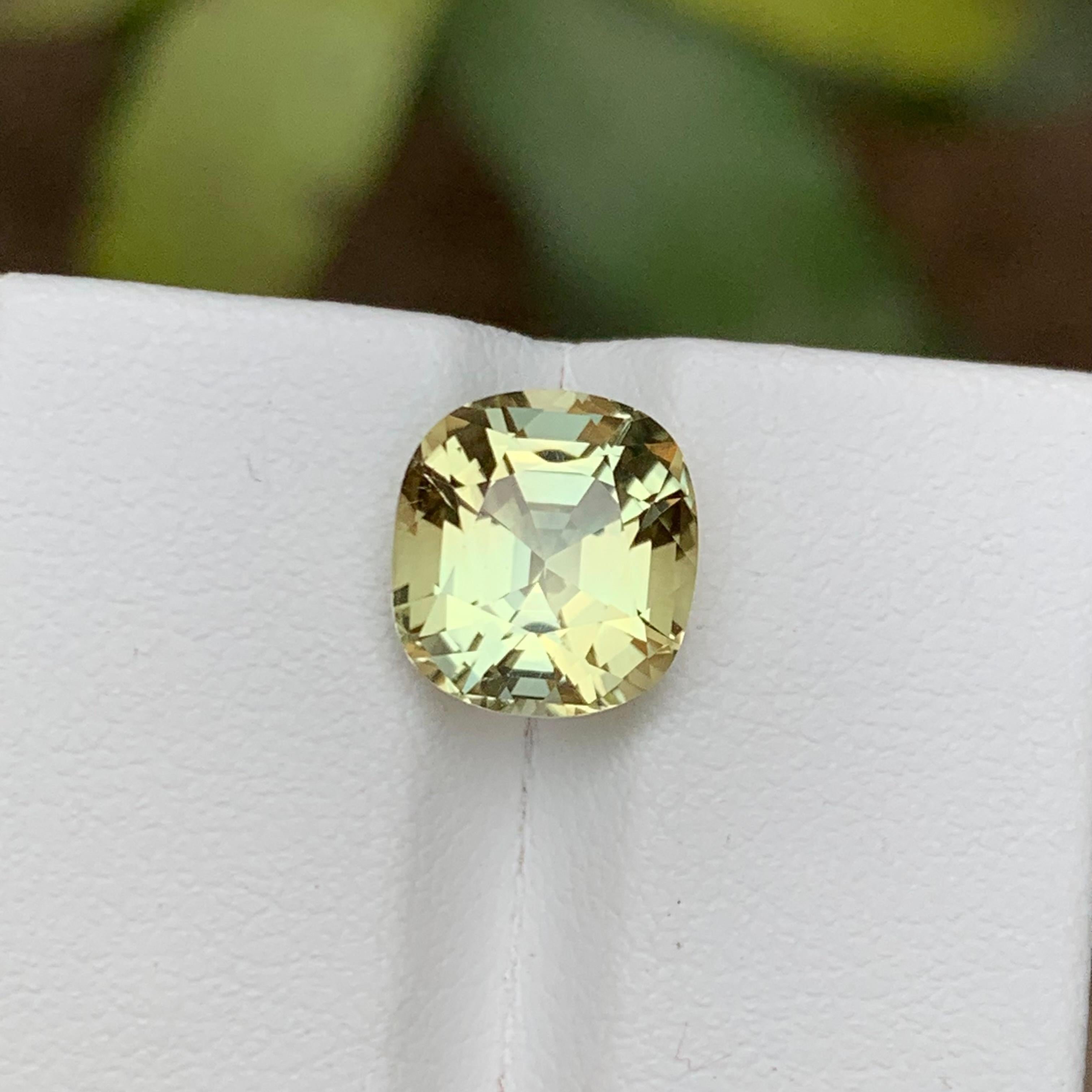 Rare Light Golden Yellow Natural Tourmaline Gemstone 4.15Ct Cushion Cut for Ring For Sale 1