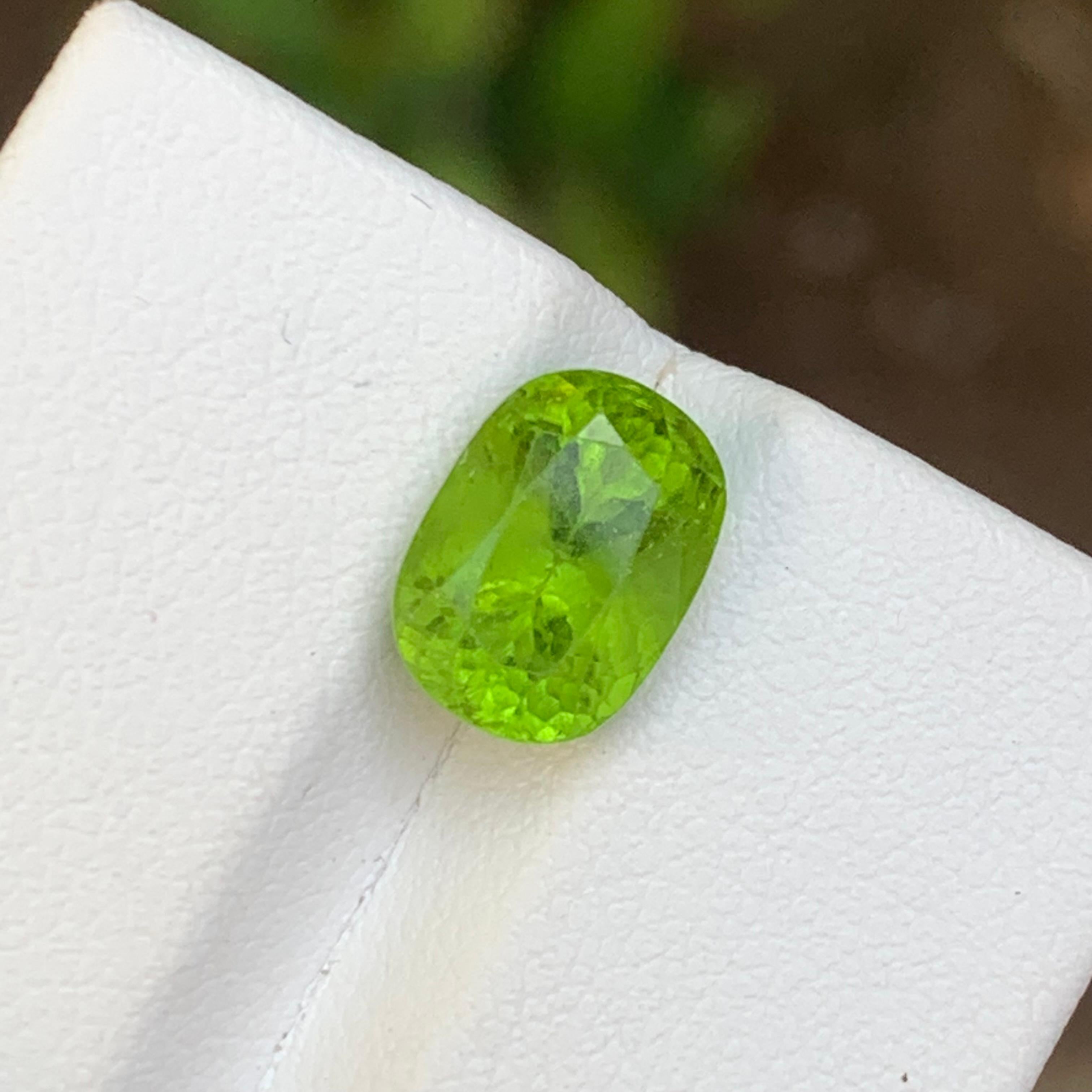 Rare Lime Green Natural Peridot Gemstone, 3.85 Ct Cushion Cut for Ring Jewelry 2
