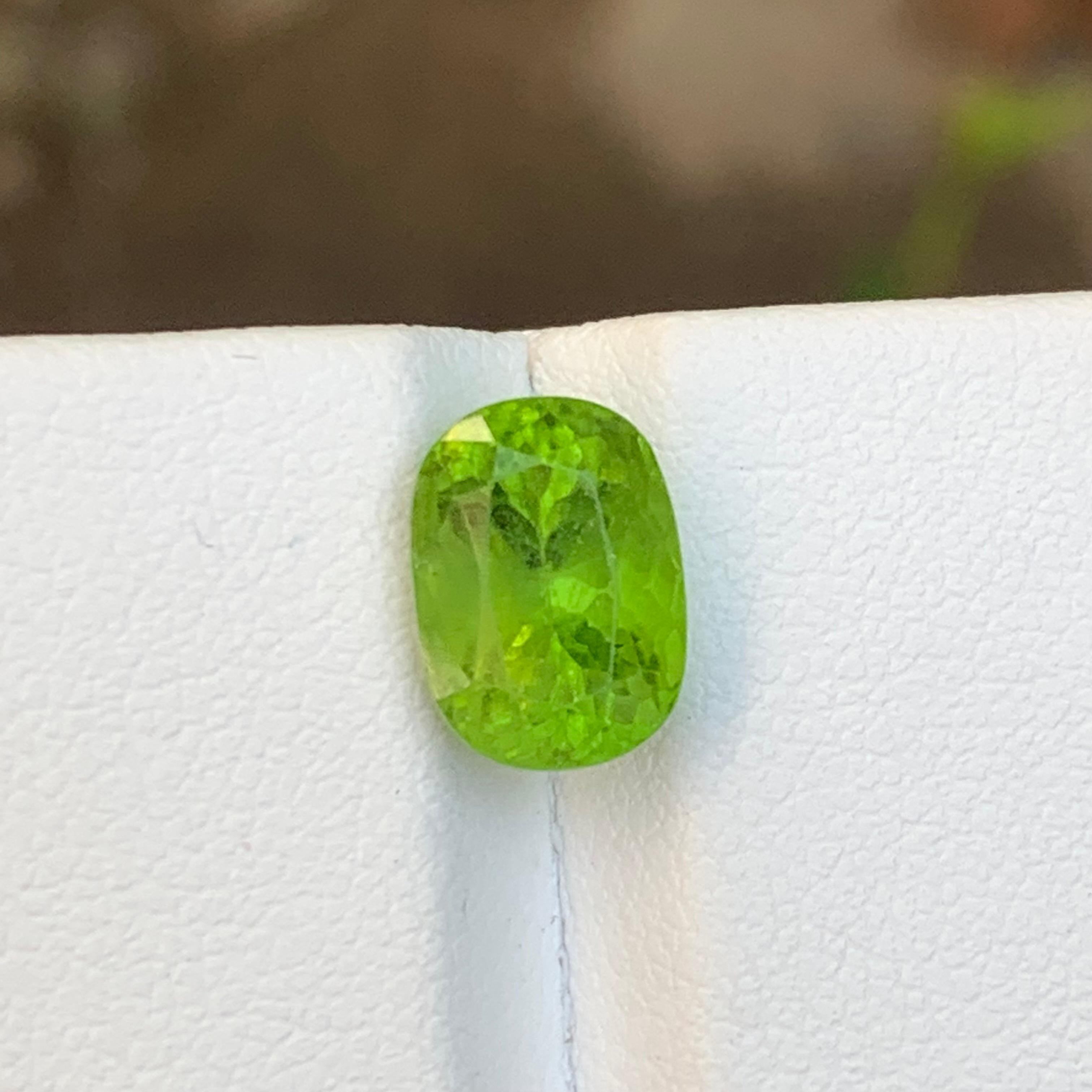 Contemporary Rare Lime Green Natural Peridot Gemstone, 3.85 Ct Cushion Cut for Ring Jewelry