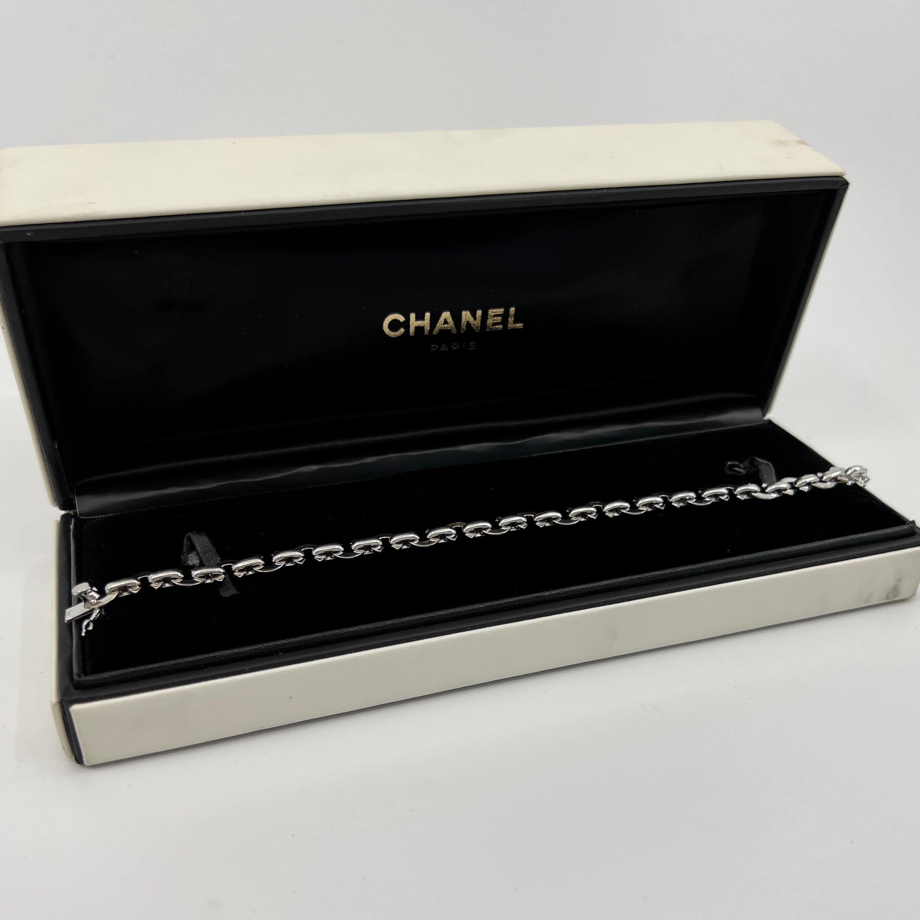 Women's or Men's Rare Limited Edition Chanel C Link Charm 18k White Gold Bracelet 20cm With Box For Sale