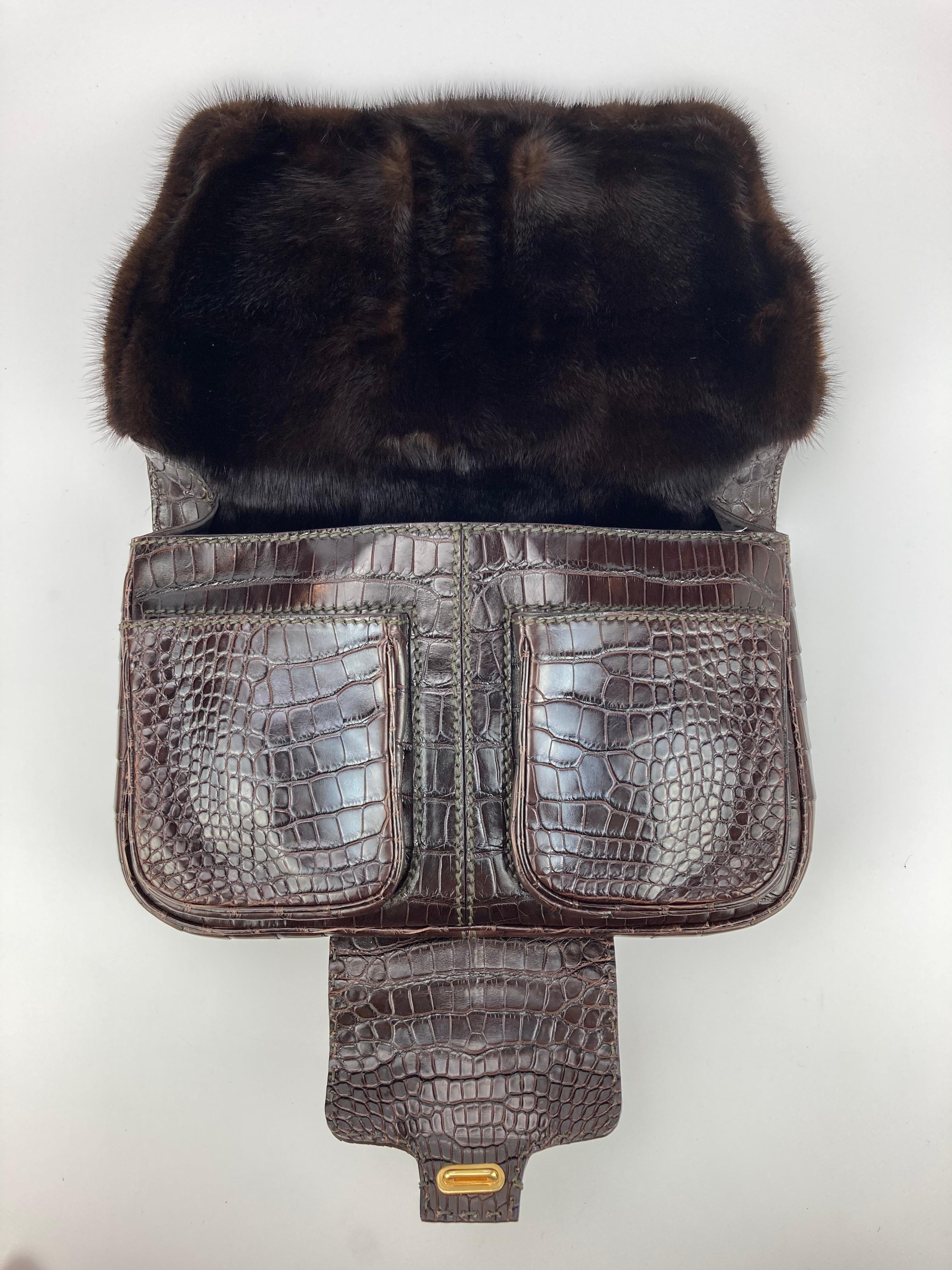 Seltene limitierte Auflage Fendi F3 Secret Code Tasche Brown Alligator Nerz Pelz Satchel im Angebot 7