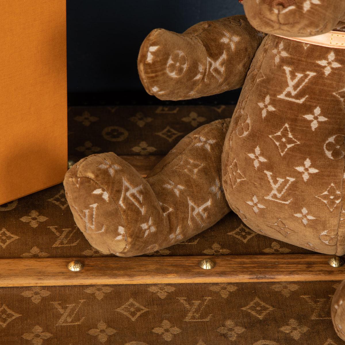 Seltener Louis Vuitton „Doudou“ Teddybär in limitierter Auflage, um 2020 im Angebot 6