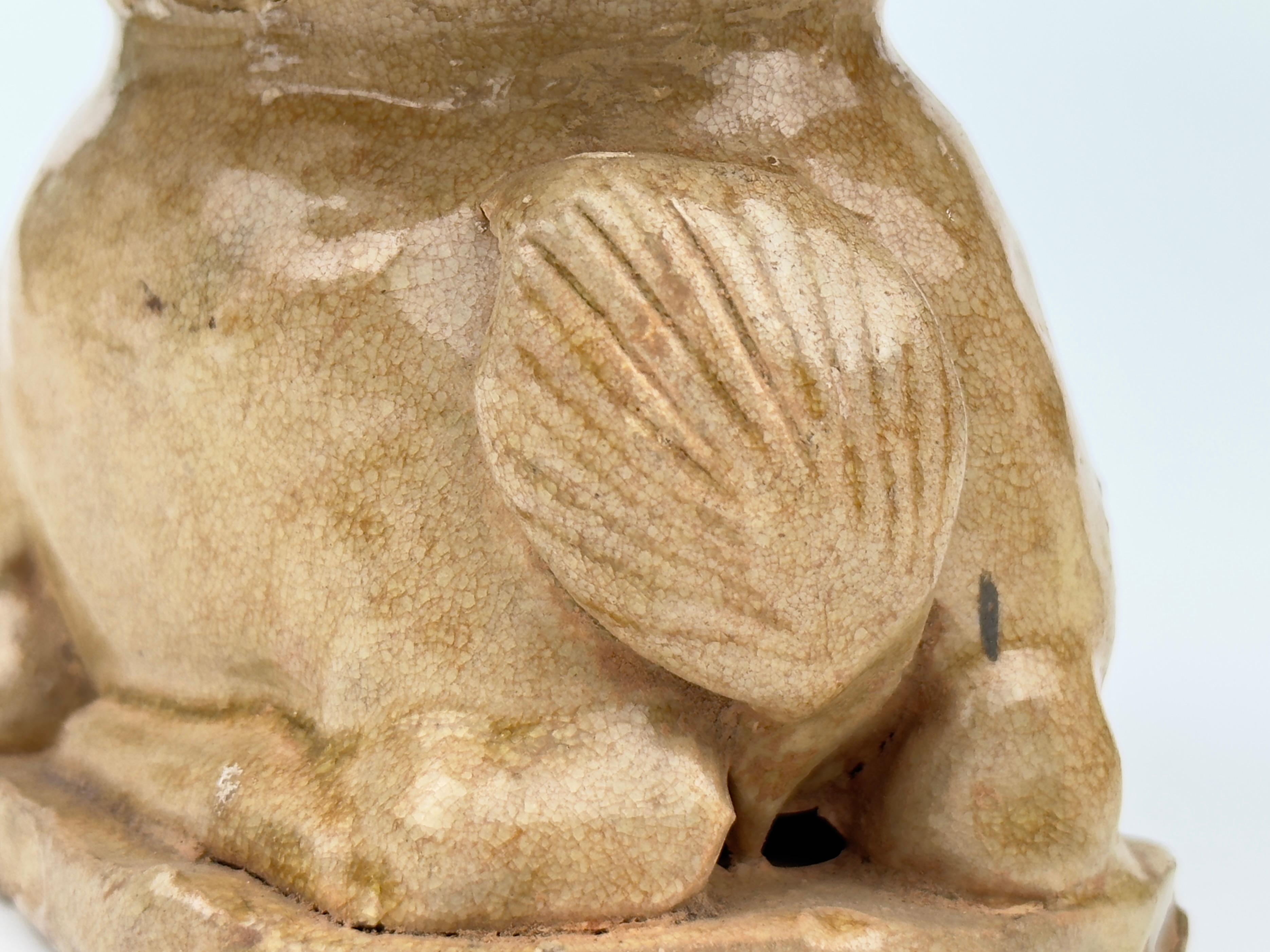 Rare Lion Figurine Pillow, Tang Dynasty(618-907) For Sale 5