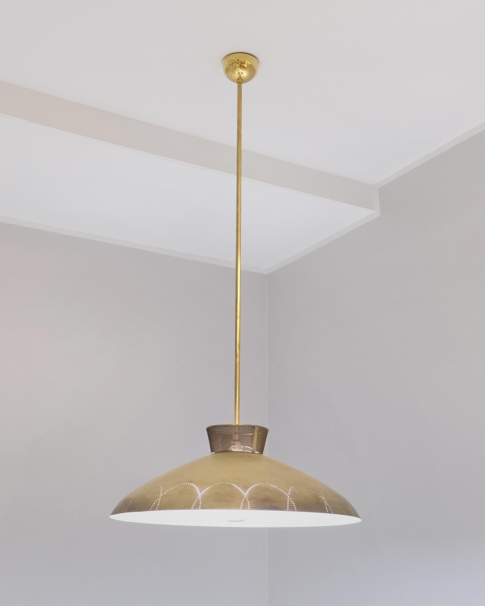 Scandinavo moderno Rara lampada da soffitto Lisa Johansson-Pape, Orno, anni '50 in vendita