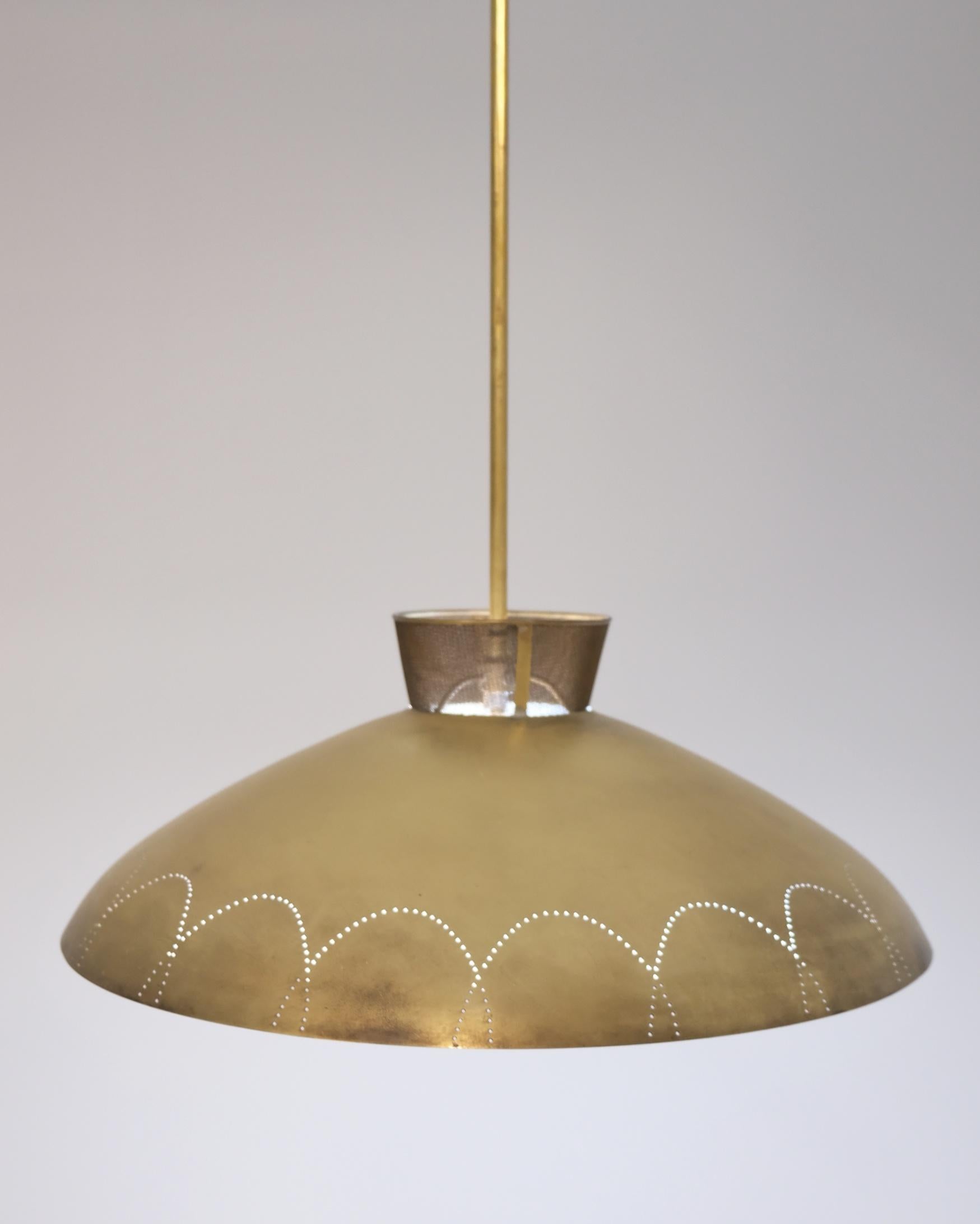 Finlandese Rara lampada da soffitto Lisa Johansson-Pape, Orno, anni '50 in vendita