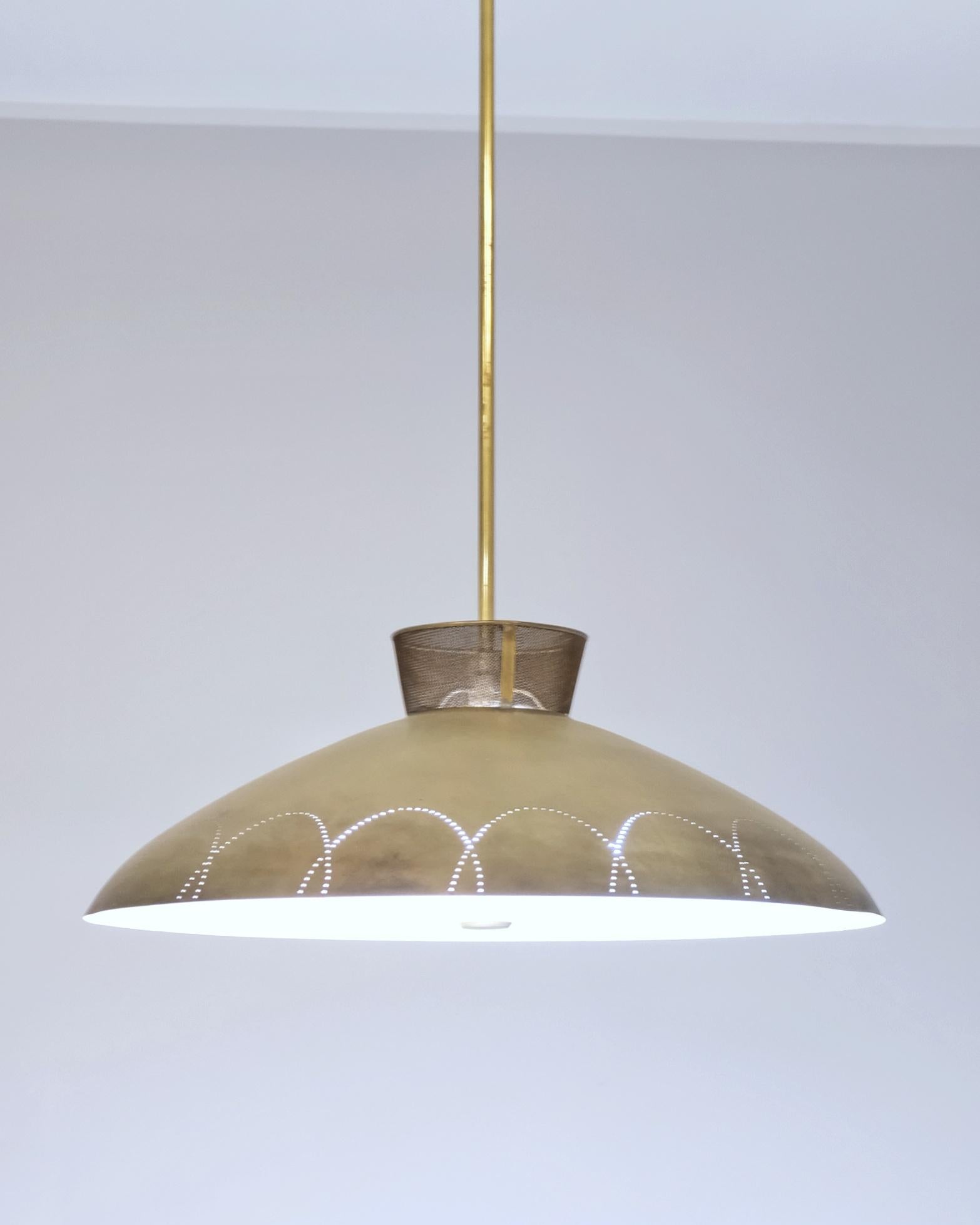 Rara lampada da soffitto Lisa Johansson-Pape, Orno, anni '50 In condizioni buone in vendita a Helsinki, FI