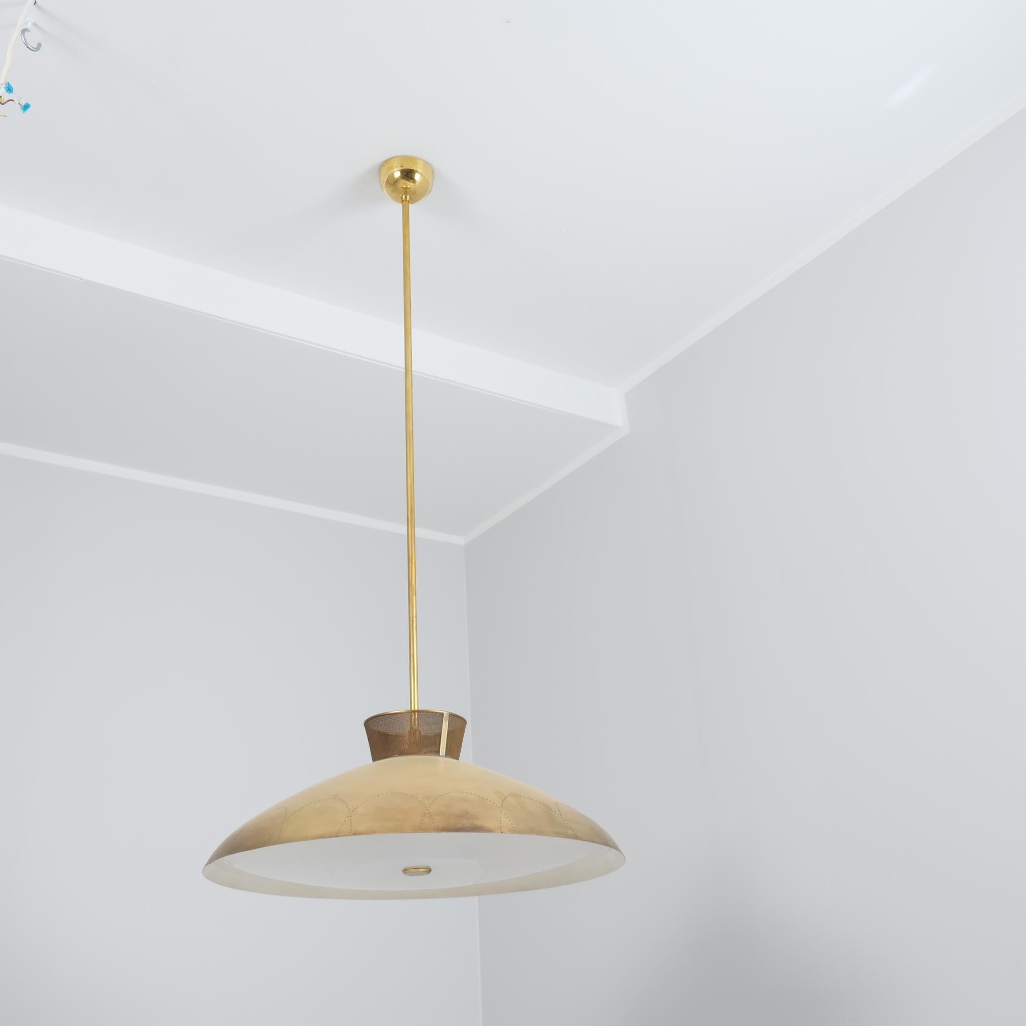 Plastica Rara lampada da soffitto Lisa Johansson-Pape, Orno, anni '50 in vendita