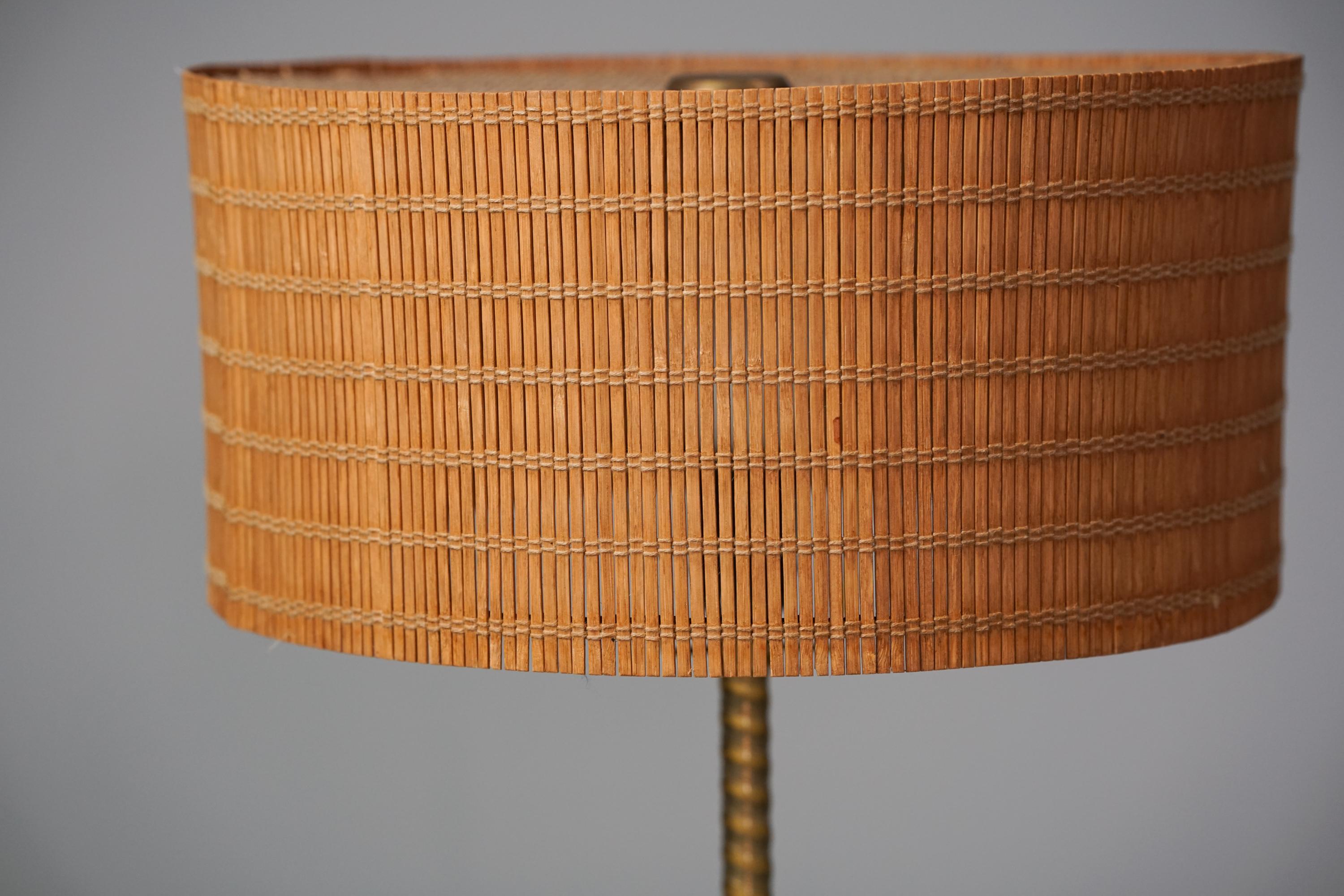 Rare Lisa Johansson-Pape Table Lamp, Orno Oy, 1940/1950s For Sale 1