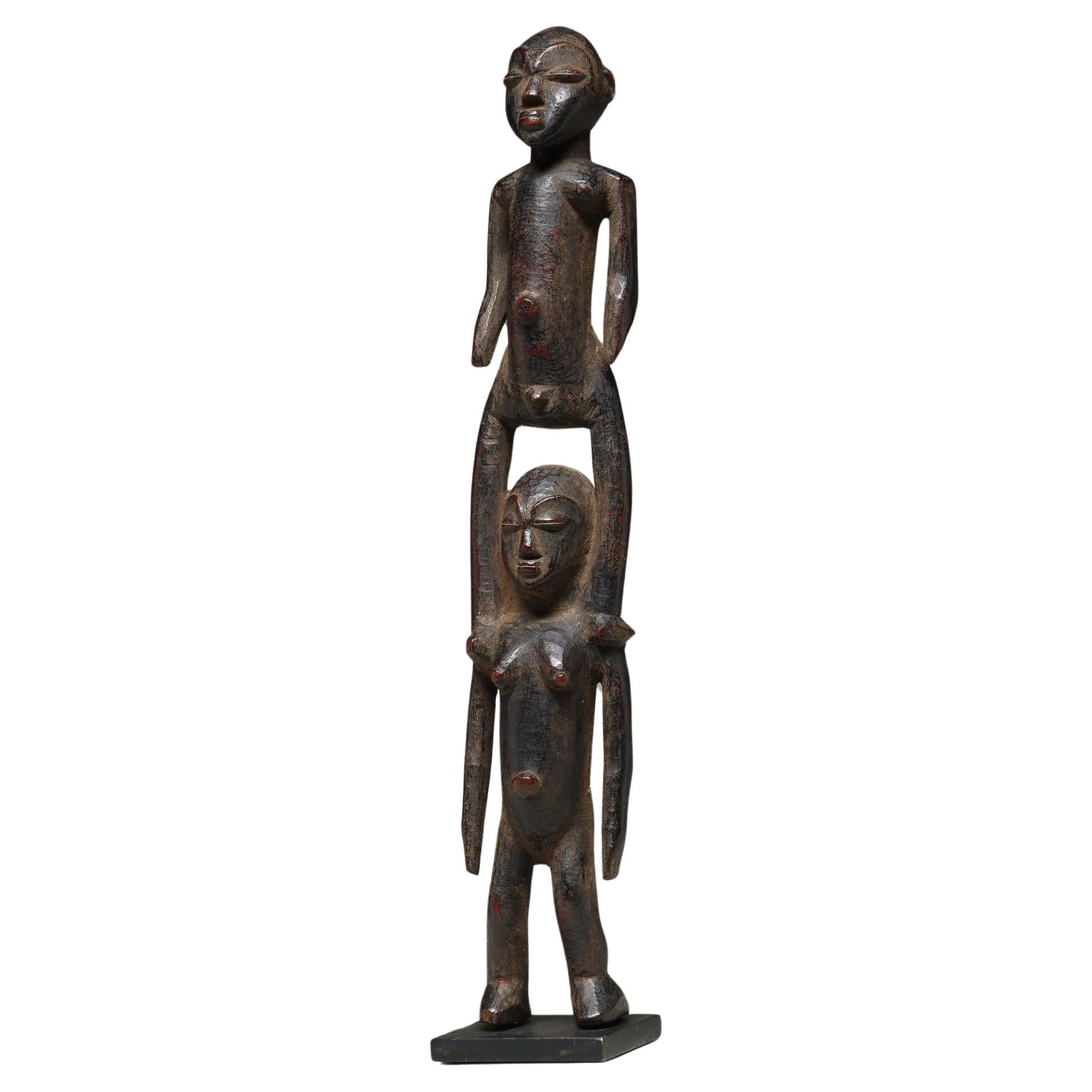 Rare Lobi double figure masculine debout sur les épaules Ghana Afrique