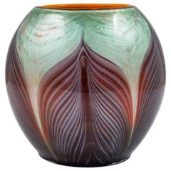 Rare Loetz Ball-Shaped Vase Titania Gre 4634 circa 1906 Art Nouveau Glass