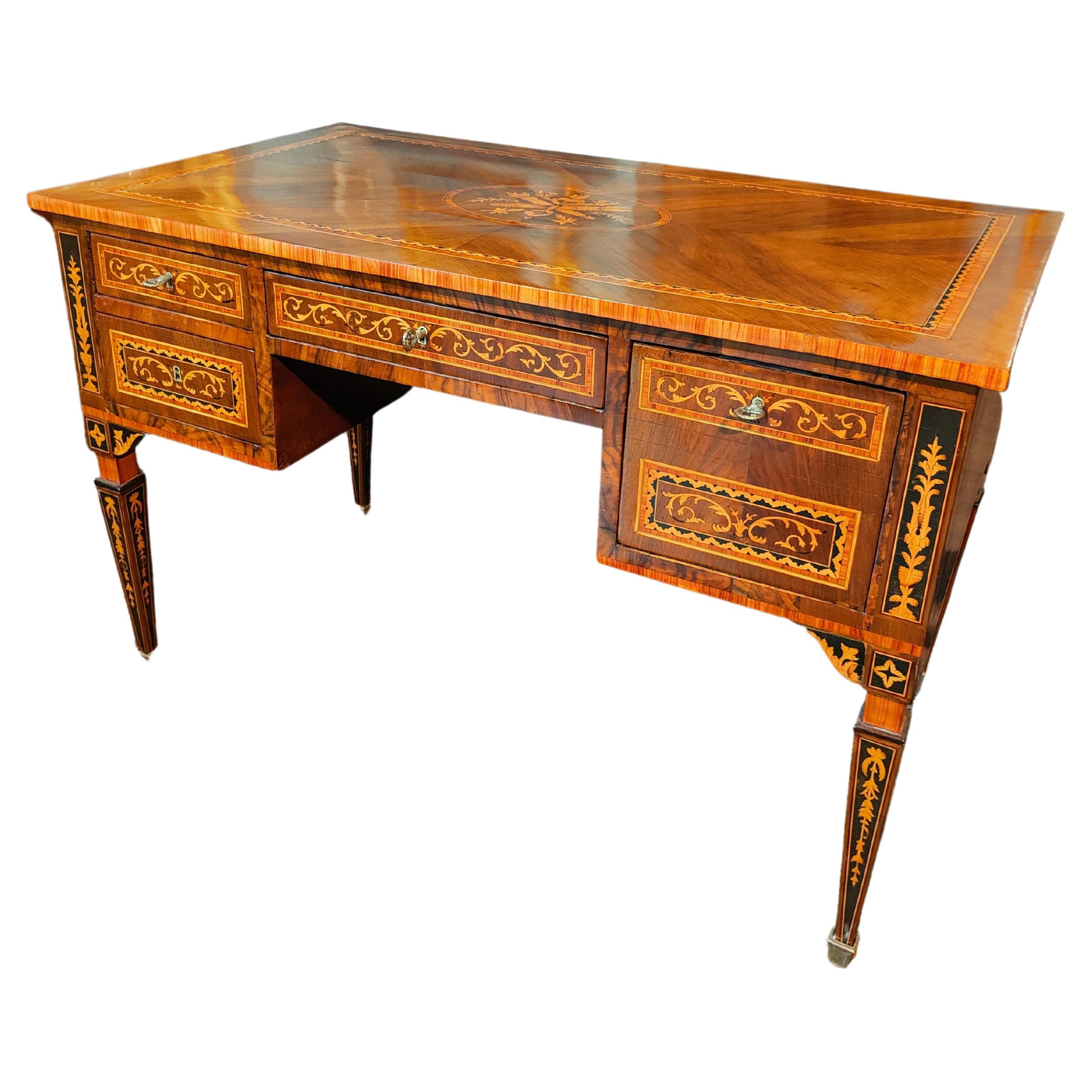 Rare Lombard Desk from the 18th Century For Sale