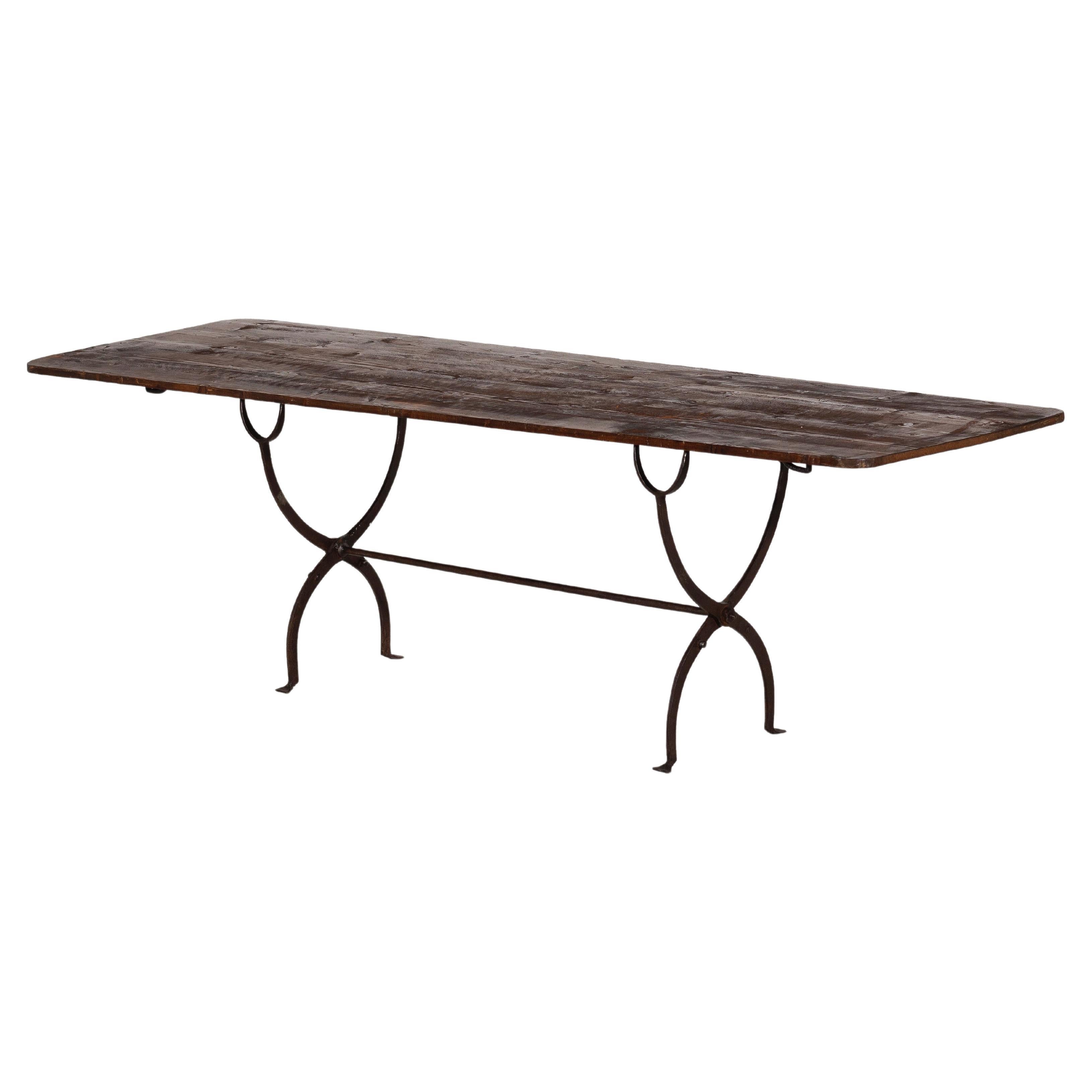 Rare long dining table from Italy. 20th C. For Sale
