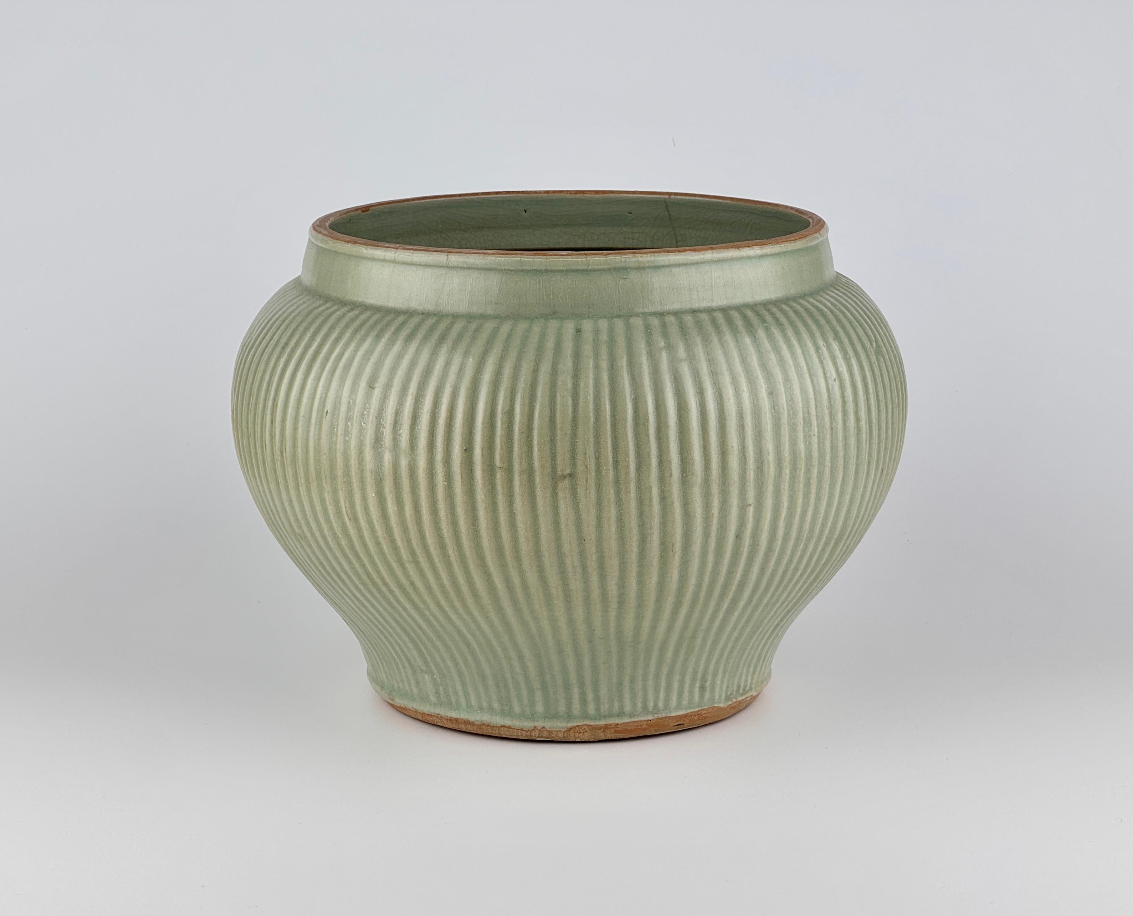 A Rare Longquan Celadon 'Hundred Rib' Jar, Song-Yuan Dynasty For Sale 5