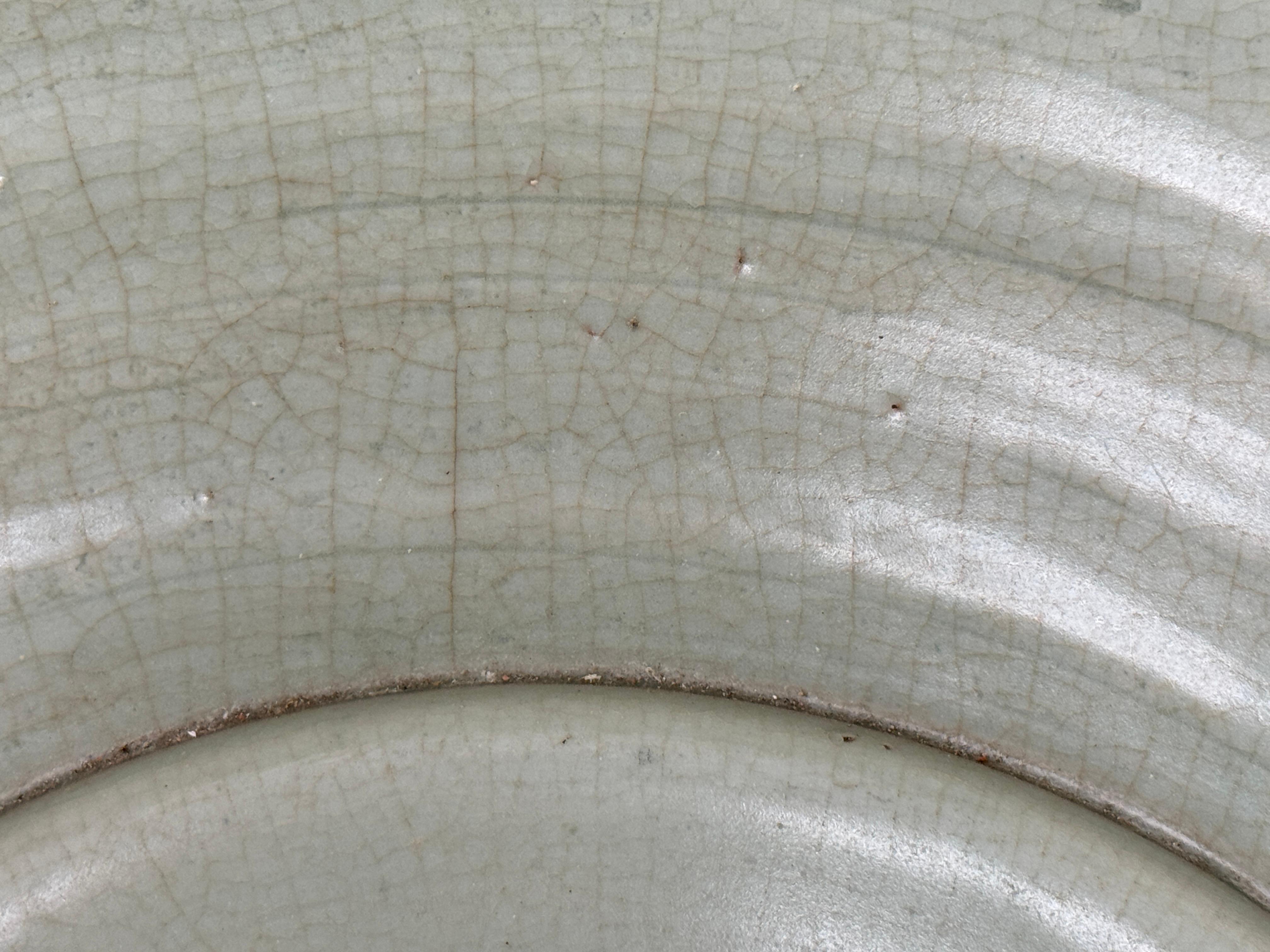 A Rare Longquan Celadon 'Hundred Rib' Jar, Song-Yuan Dynasty For Sale 7