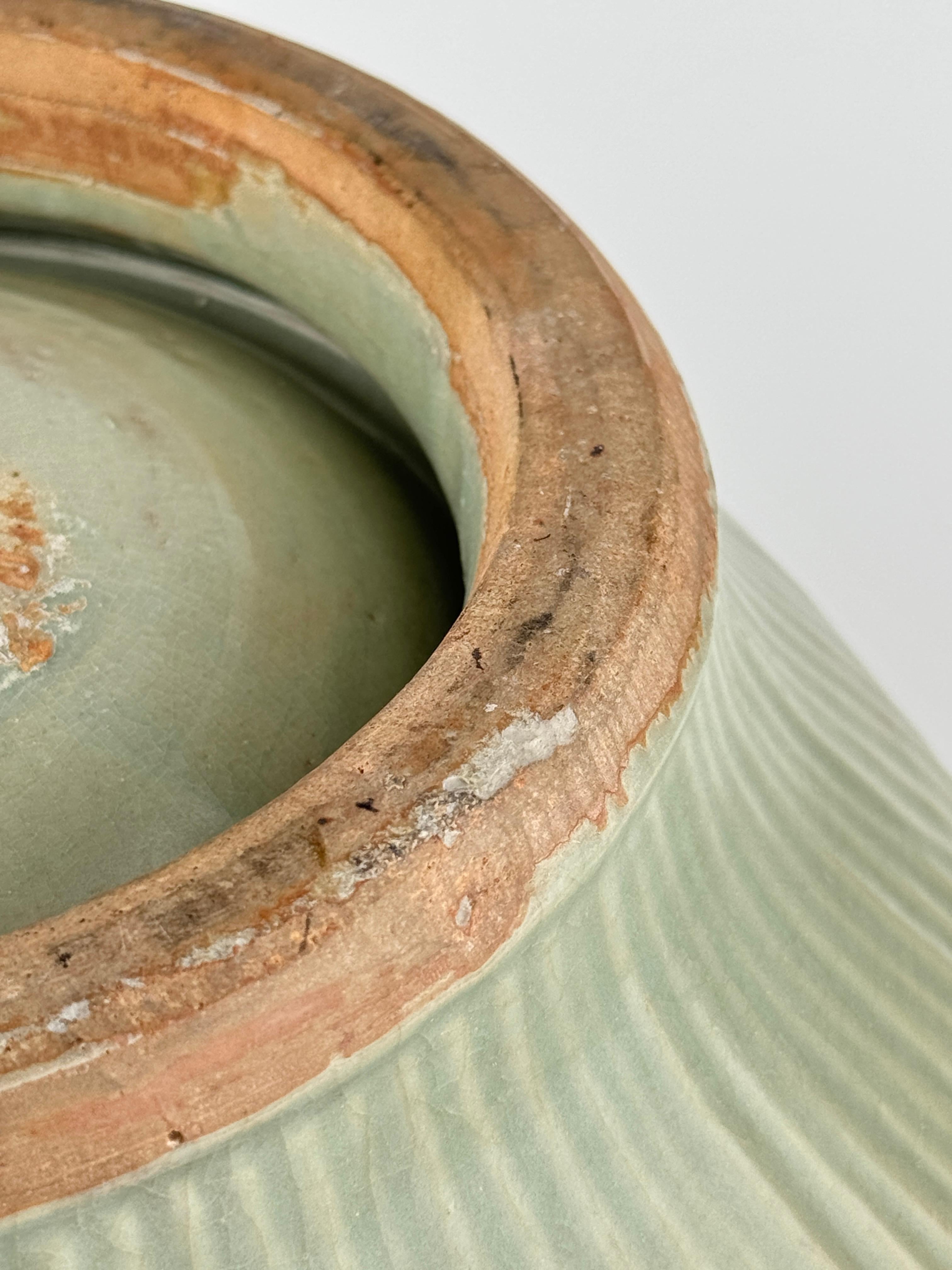 A Rare Longquan Celadon 'Hundred Rib' Jar, Song-Yuan Dynasty For Sale 9