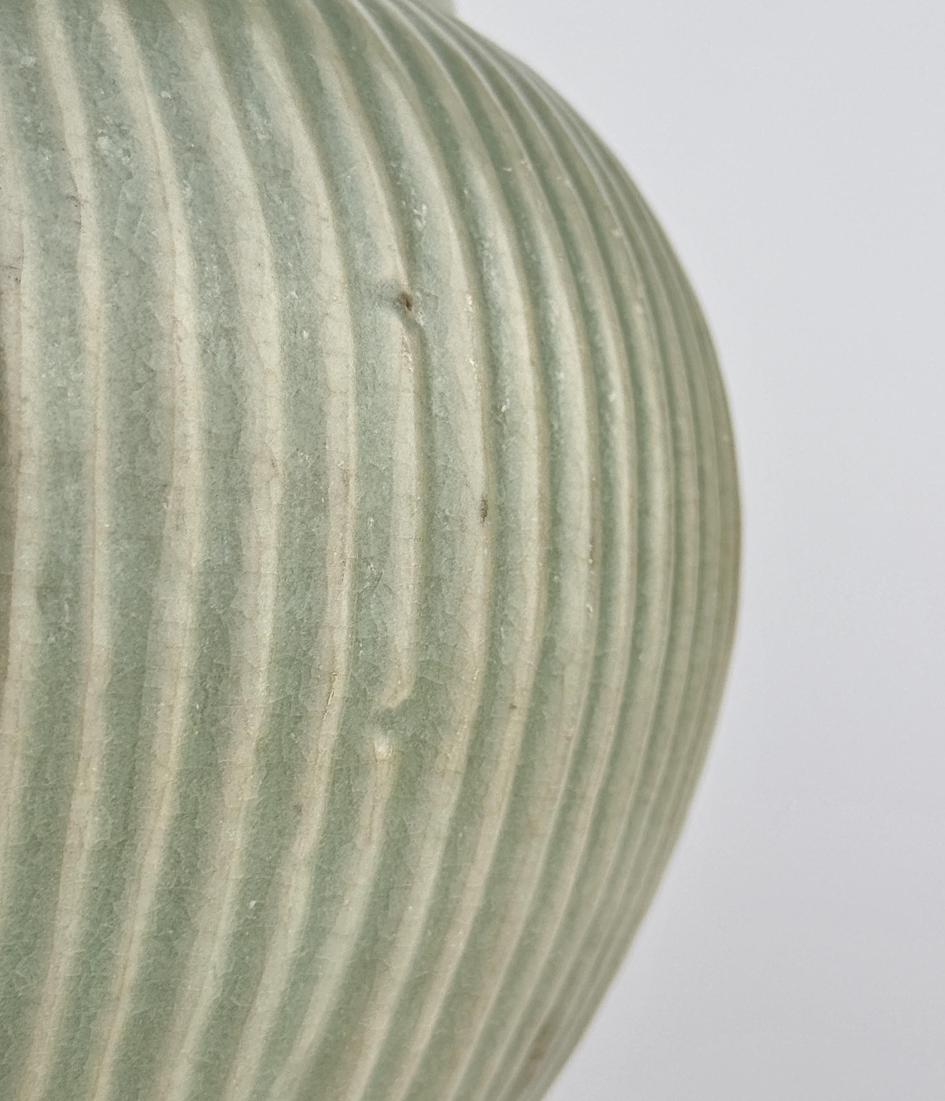 A Rare Longquan Celadon 'Hundred Rib' Jar, Song-Yuan Dynasty For Sale 2