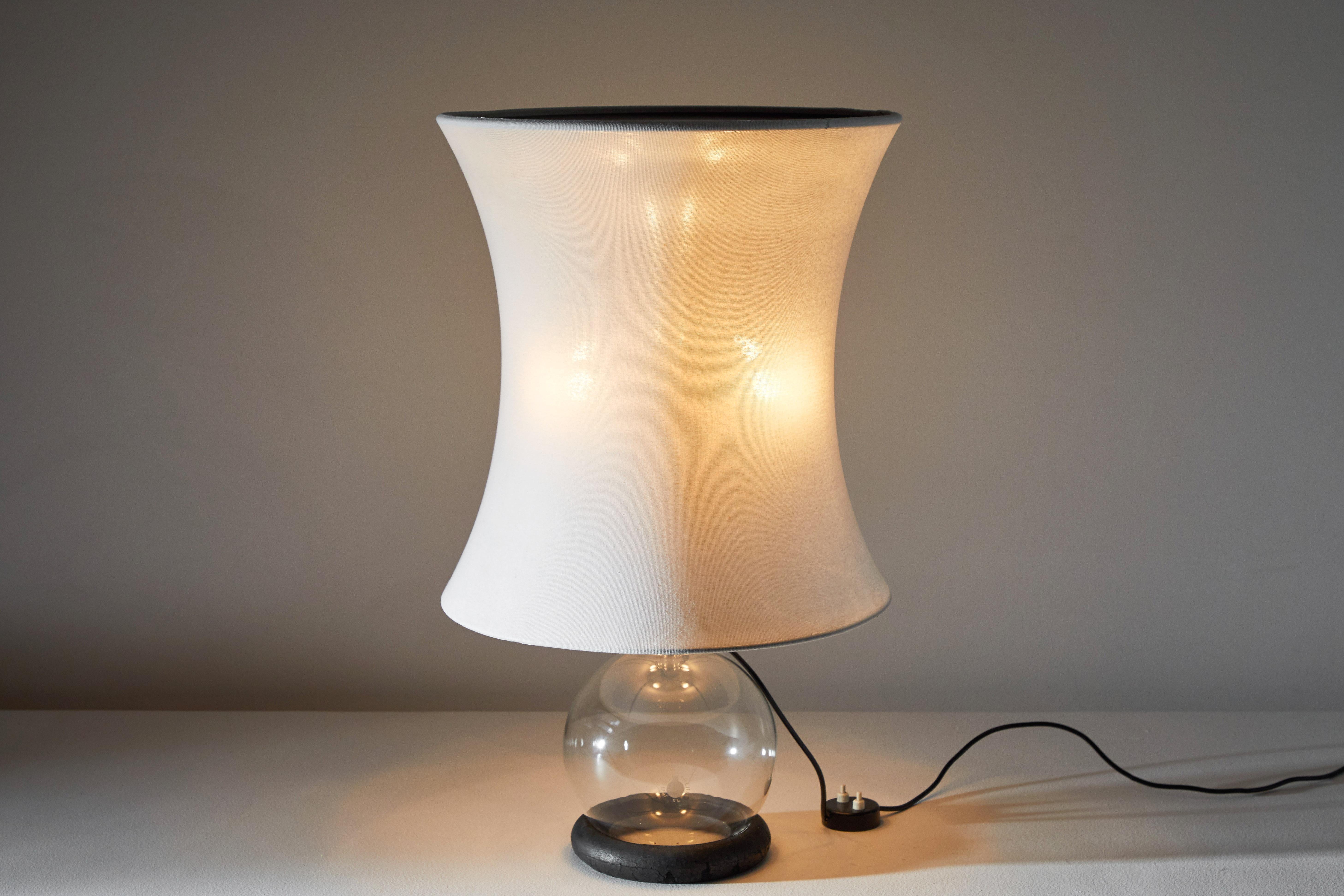 Mid-Century Modern Rare Lotus Table Lamp by Gianfranco Frattini for Meroni For Sale