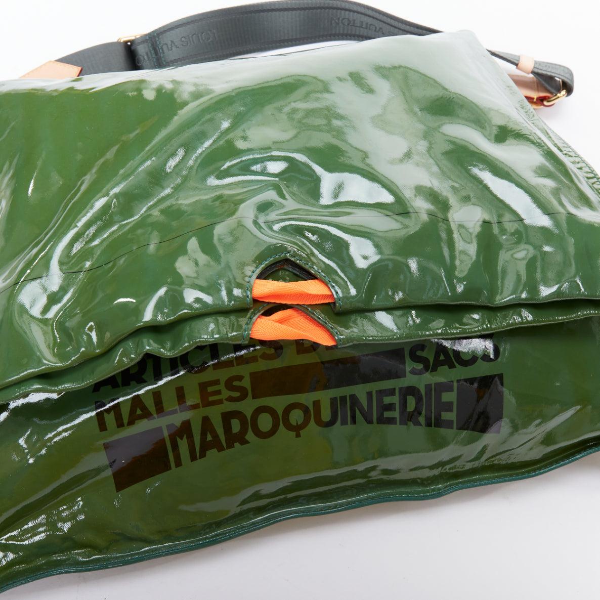 rare LOUIS VUITTON 2010 Raindrop Besace green PVC crossbody bag 2