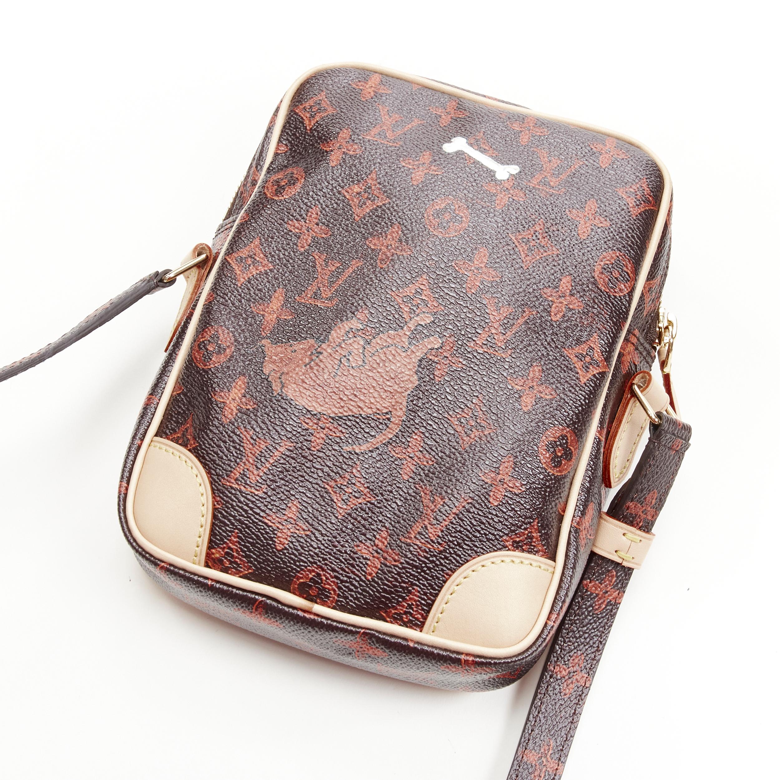 rare LOUIS VUITTON 2018 Runway Catogram Paname GM monogram crossbody camera bag 1