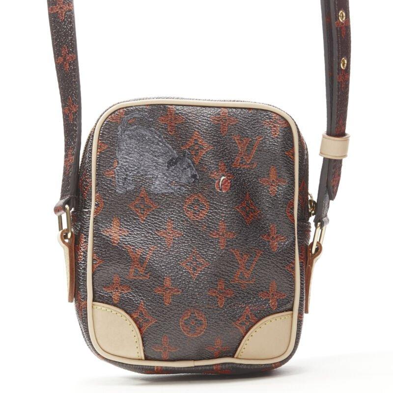 Women's rare LOUIS VUITTON 2018 Runway Catogram Paname PM monogram crossbody camera bag For Sale