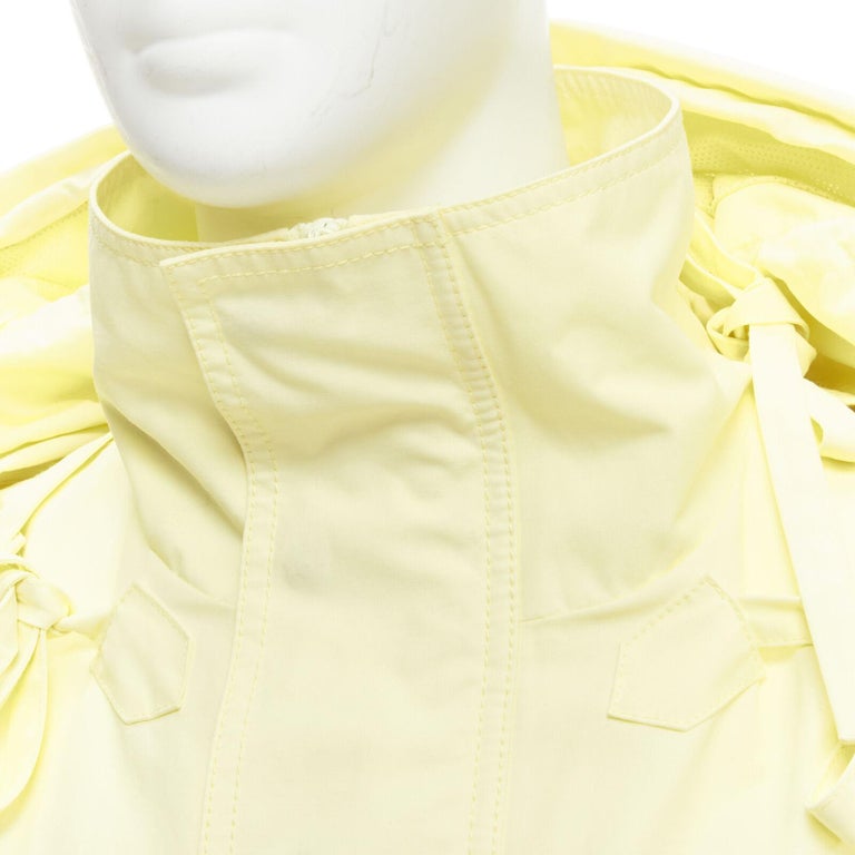 rare LOUIS VUITTON 2020 Runway yellow detachable tie sleeves parka jacket  FR46 S For Sale at 1stDibs