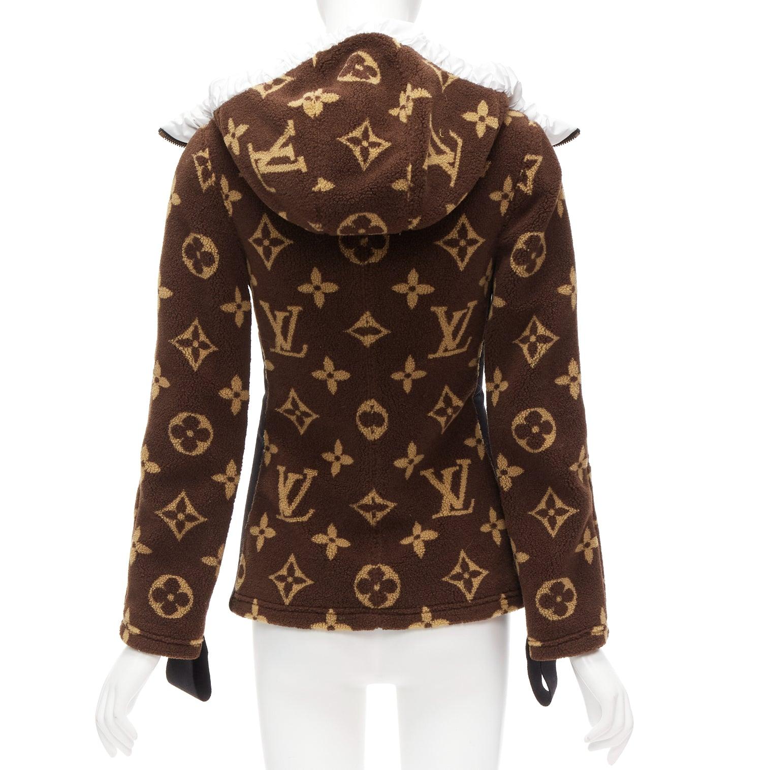 rare LOUIS VUITTON 2021 Giant XL monogram brown fleece hooded jacket FR34 XS For Sale 2