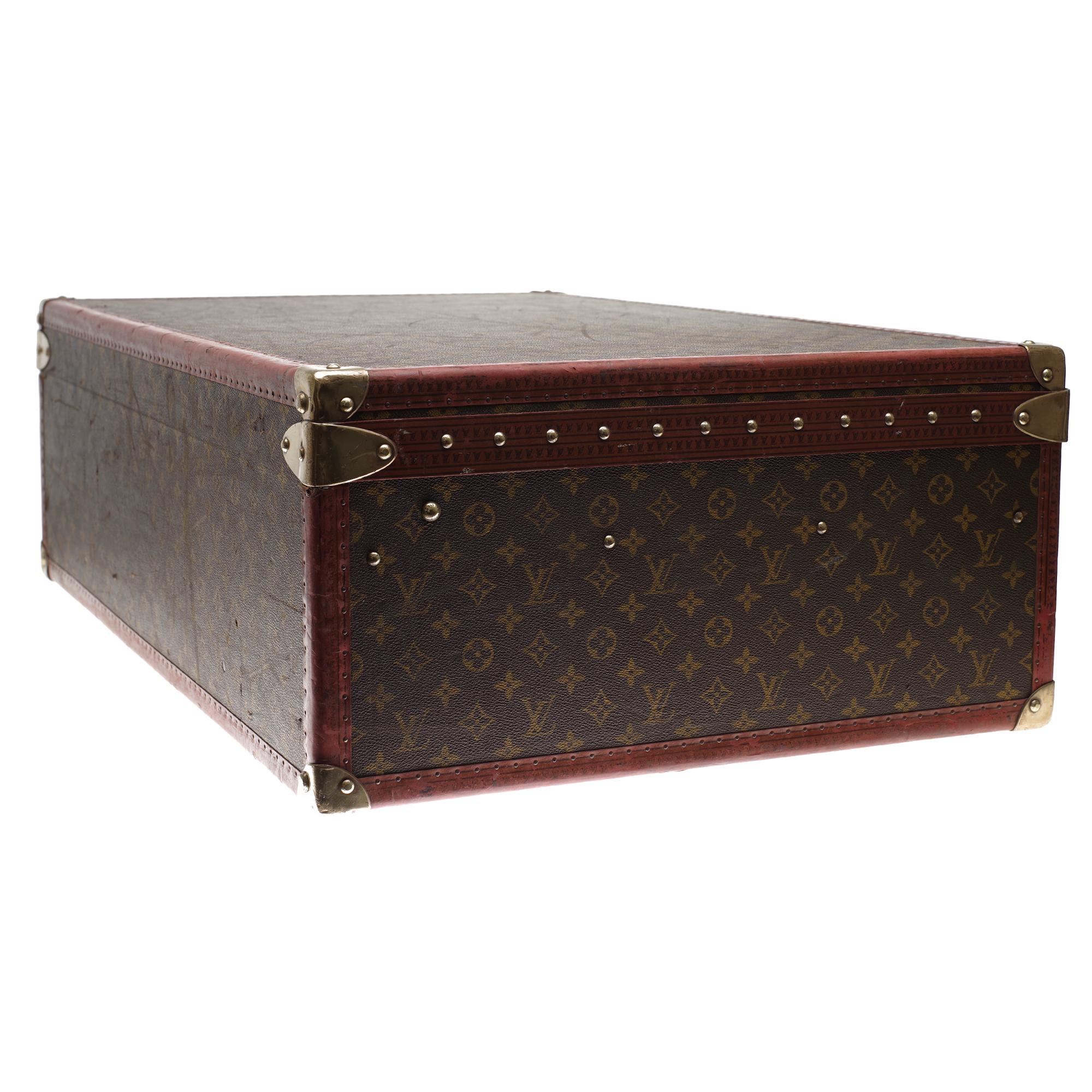 Women's or Men's Rare Louis Vuitton 80 Suitcase in brown monogram canvas