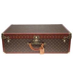 Rare Louis Vuitton 80 Suitcase in brown monogram canvas