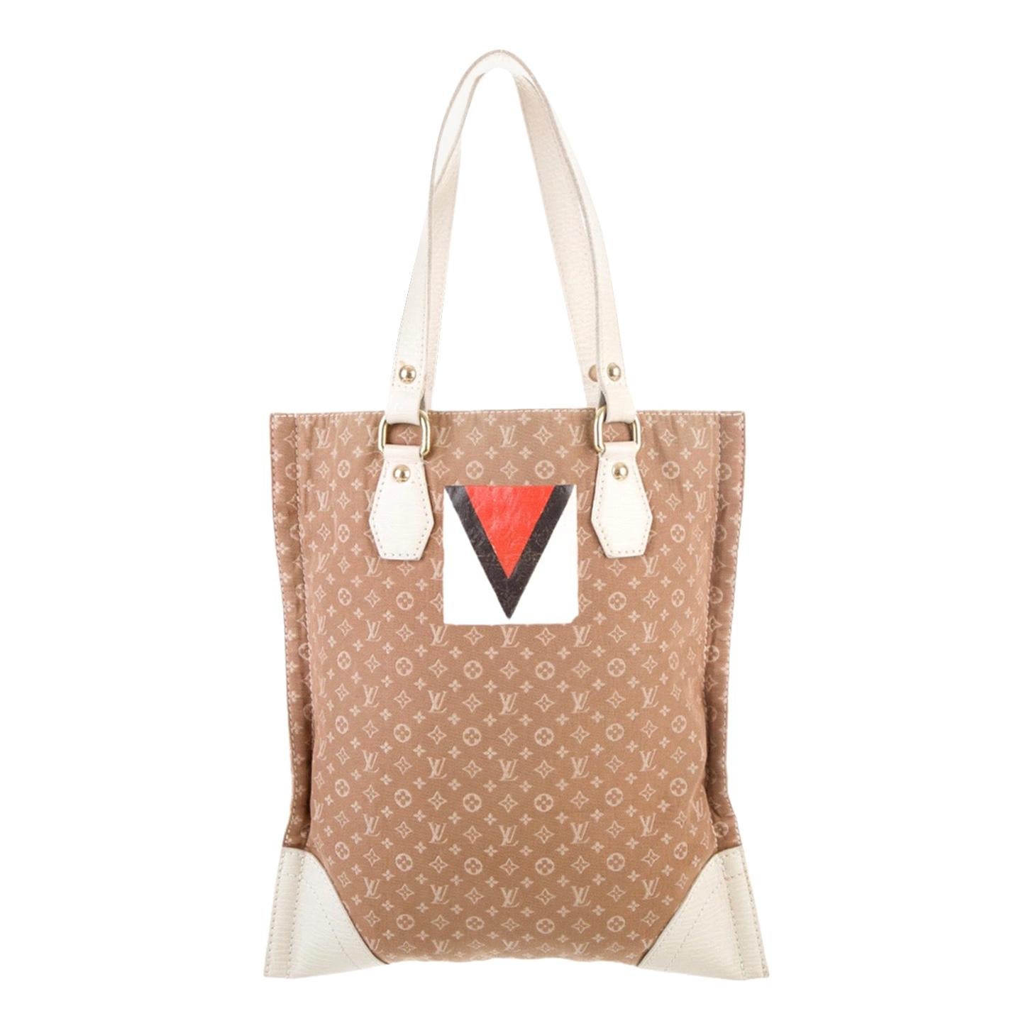Louis Vuitton LV Logo Printed Shoulder Tote Bag