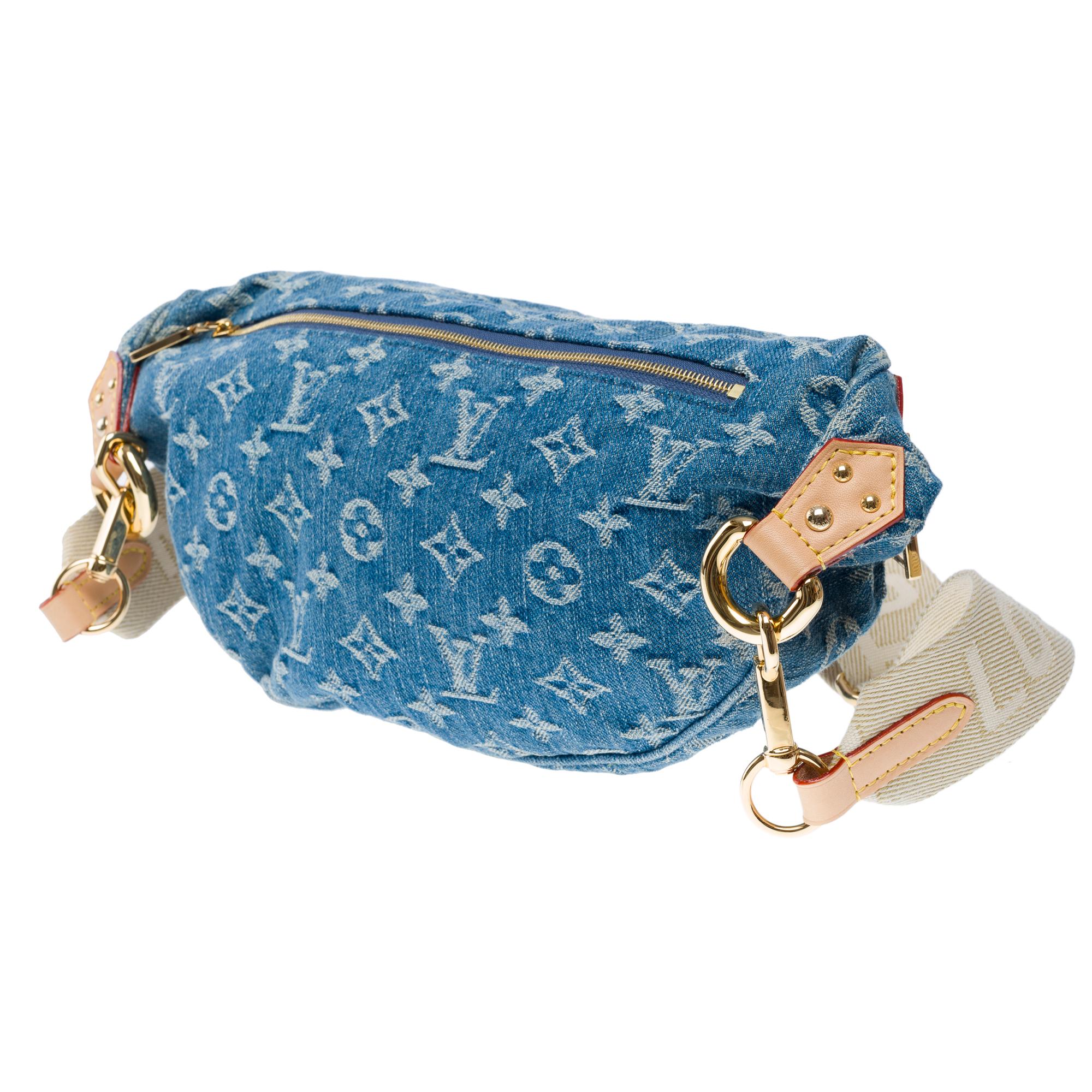 Women's Rare Louis Vuitton Bumbag shoulder/belt bag in blue monogram Denim, GHW For Sale