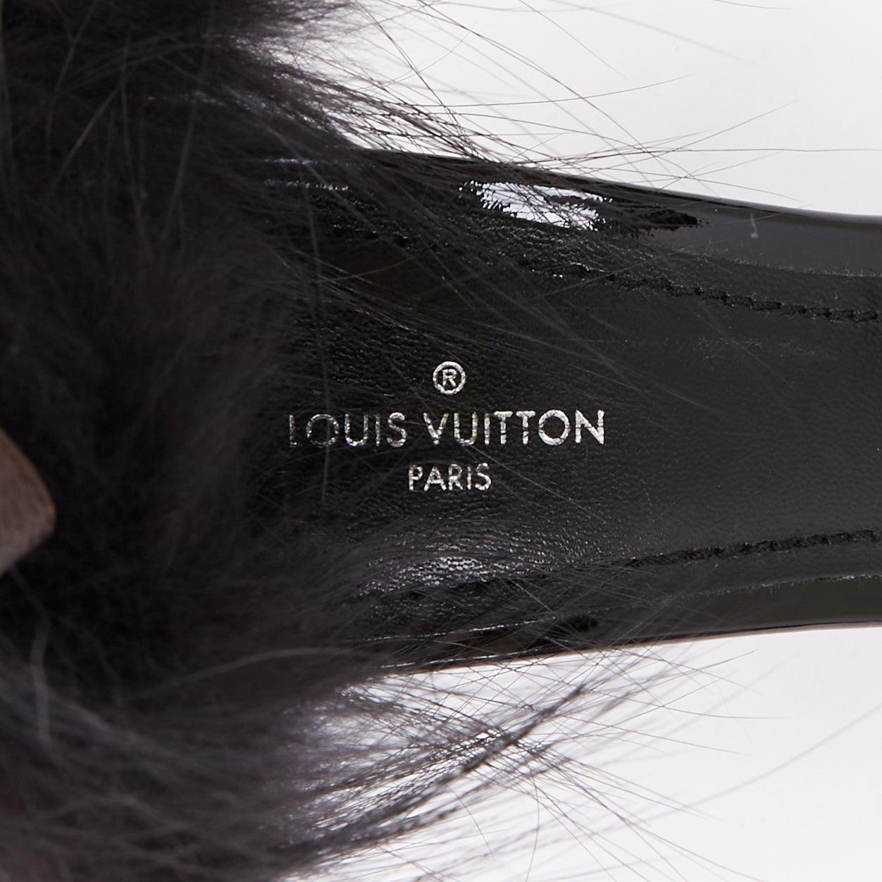 selten LOUIS VUITTON Call Back schwarzer Lackpelzbesatz LV Knöchelriemenabsatz EU38.5 im Angebot 4