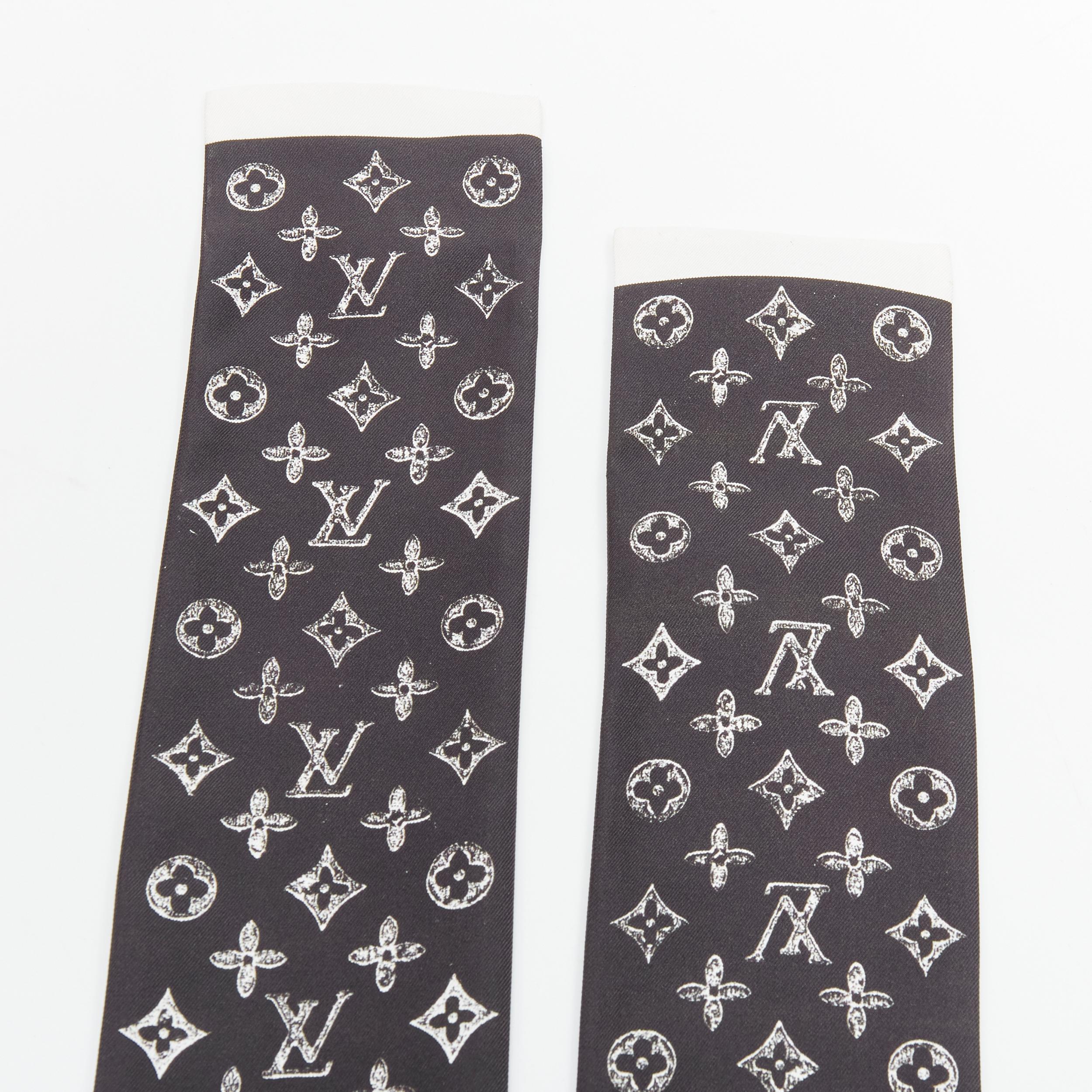 rare LOUIS VUITTON Catogram black white monogram silk bandeau neck tie scarf In Excellent Condition In Hong Kong, NT