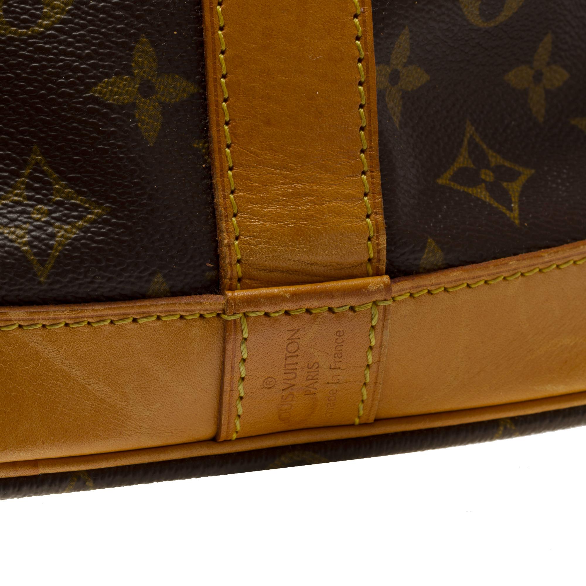 Women's or Men's Rare Louis Vuitton Cruiser 50 Travel bag in brown Monogram canvas, GHW