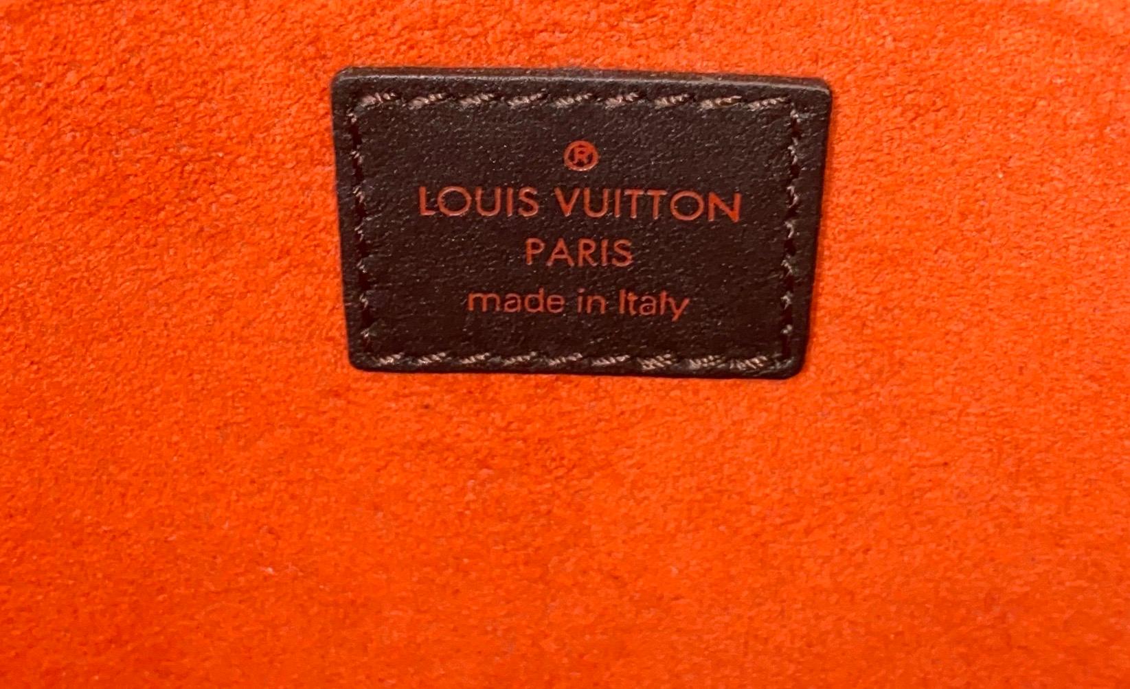 Rare Louis Vuitton Damier LV Logo Fur & Calf Skin Leather Handbag 4