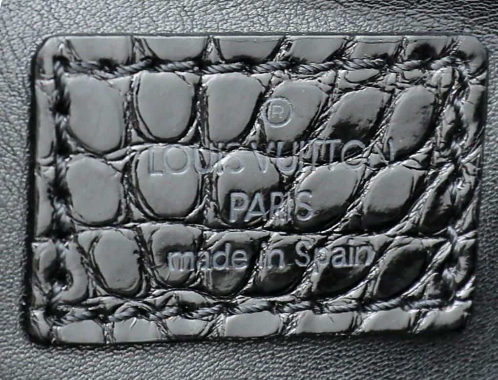 RARE Louis Vuitton Exotic Velvet & Alligator Skin LV Monogram Logo Evening Bag For Sale 8