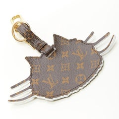 rare LOUIS VUITTON Grace Coddingtom Catogram grey epi cat bag charm key holder