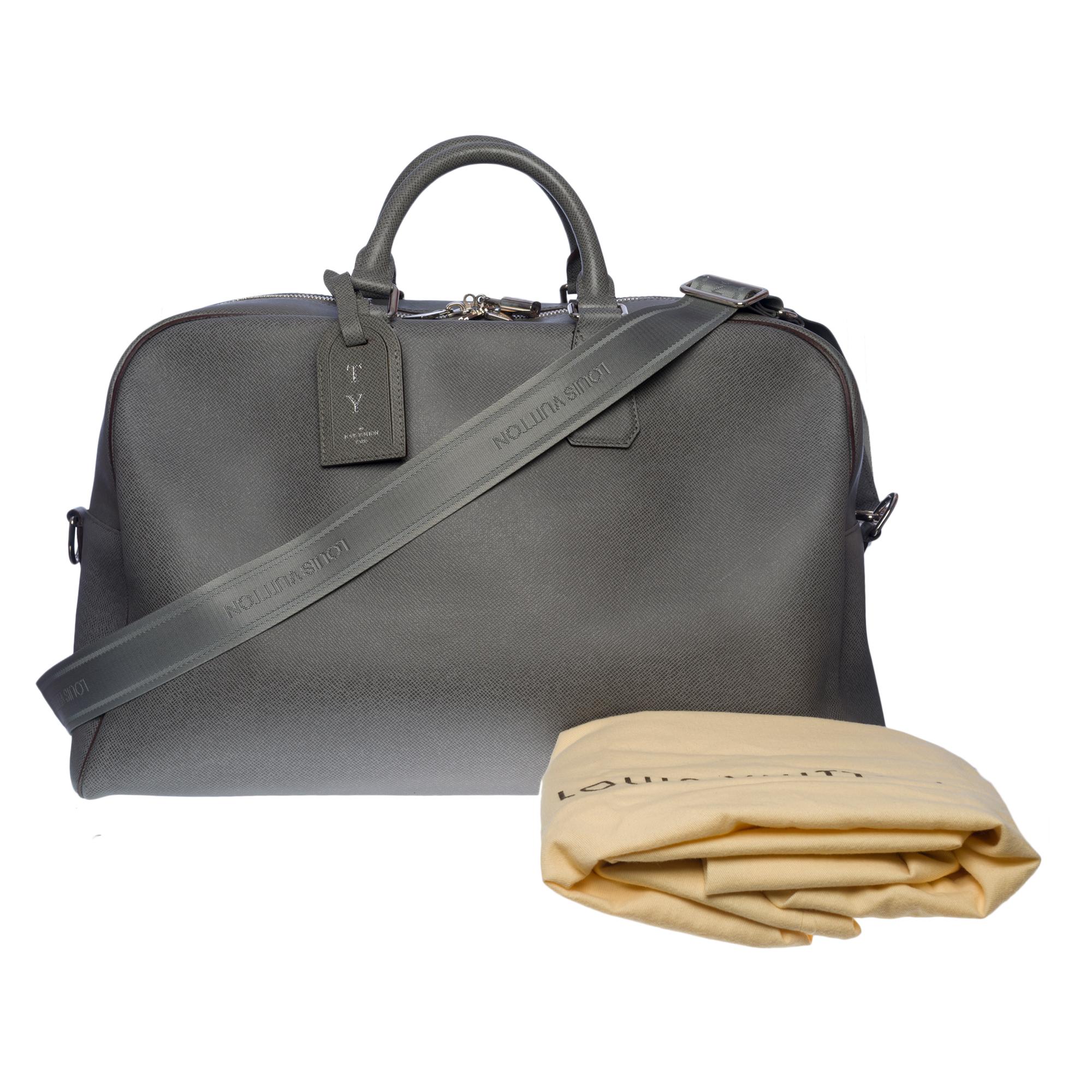 Rare Louis Vuitton Kendall 50 strap Travel bag in Grey Taïga leather , SHW 5