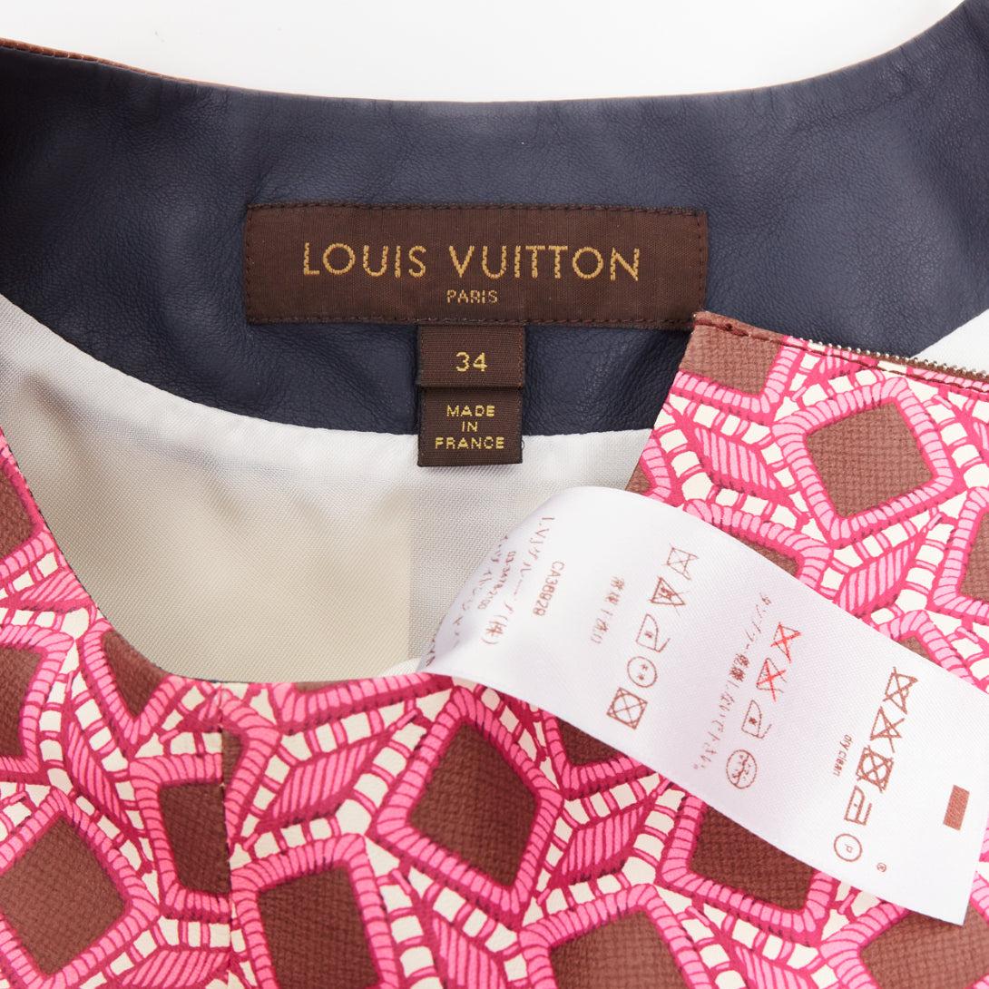 seltenes LOUIS VUITTON Leder rosa vergrößertes Gitter Spitze Druck kastenförmiges Top FR34 XS im Angebot 3