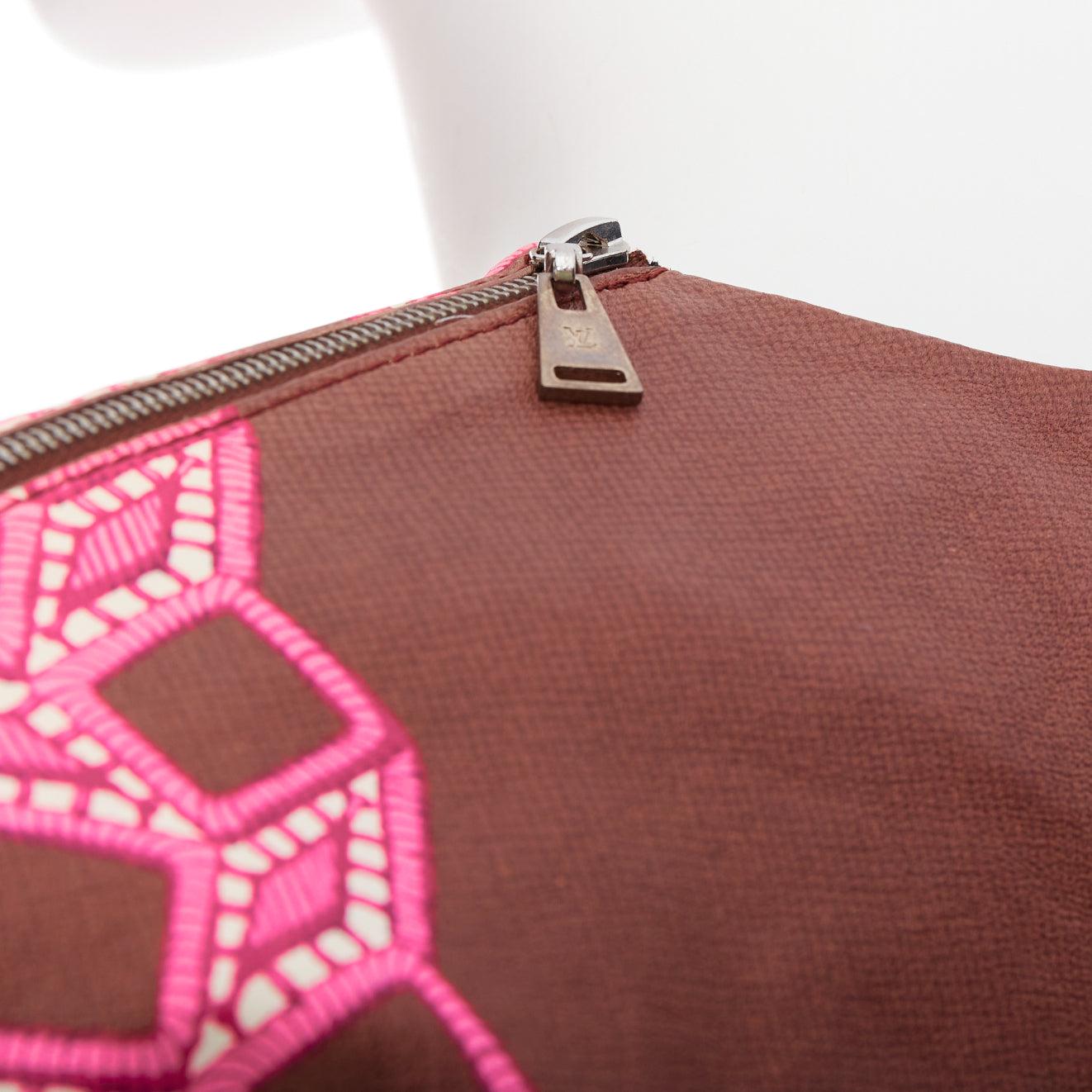 raro top boxy LOUIS VUITTON in pelle rosa con stampa a reticolo allargato FR36 S in vendita 1