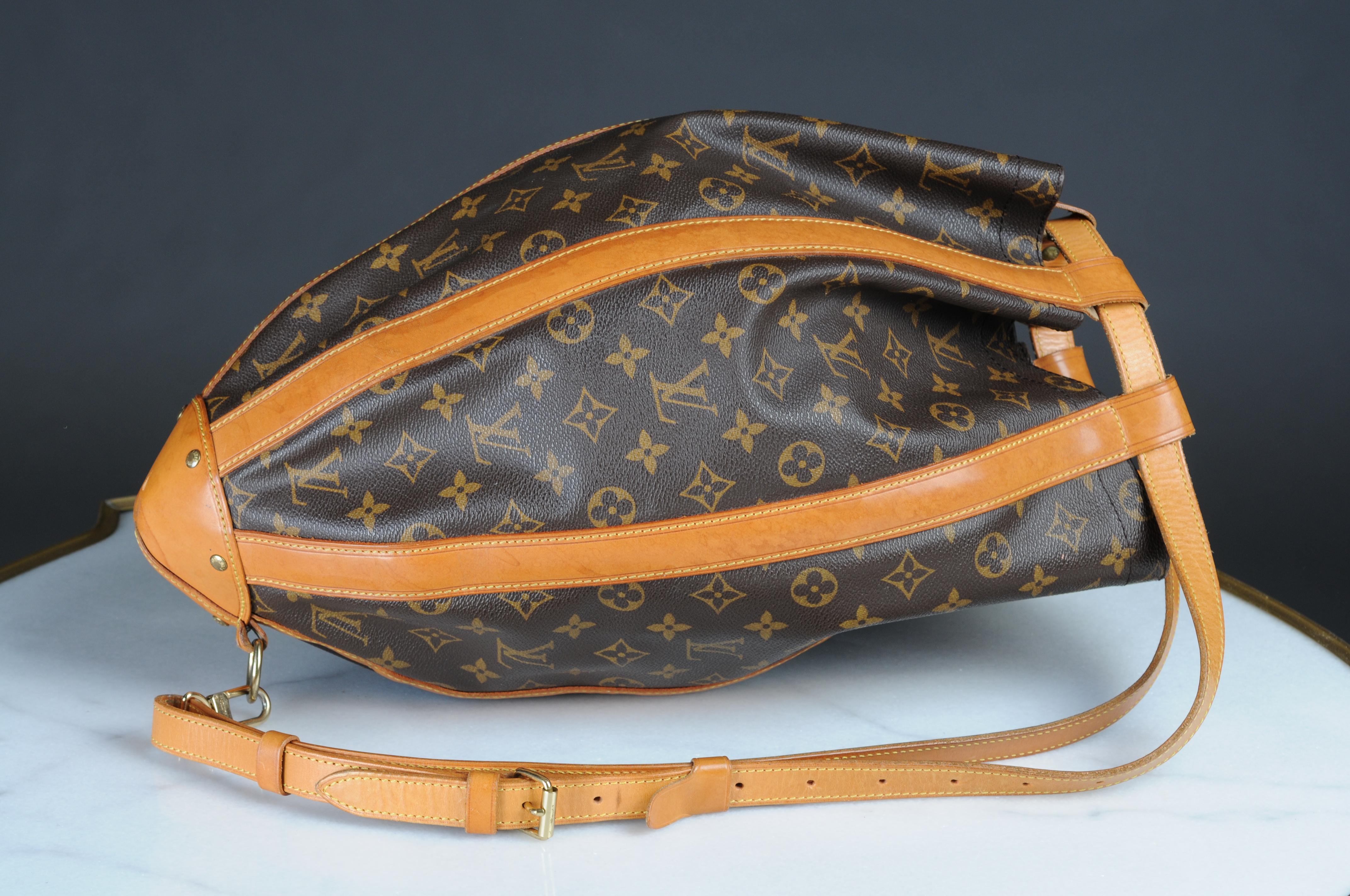 Rare Louis Vuitton Romeo Gigli Football Bag  For Sale 6
