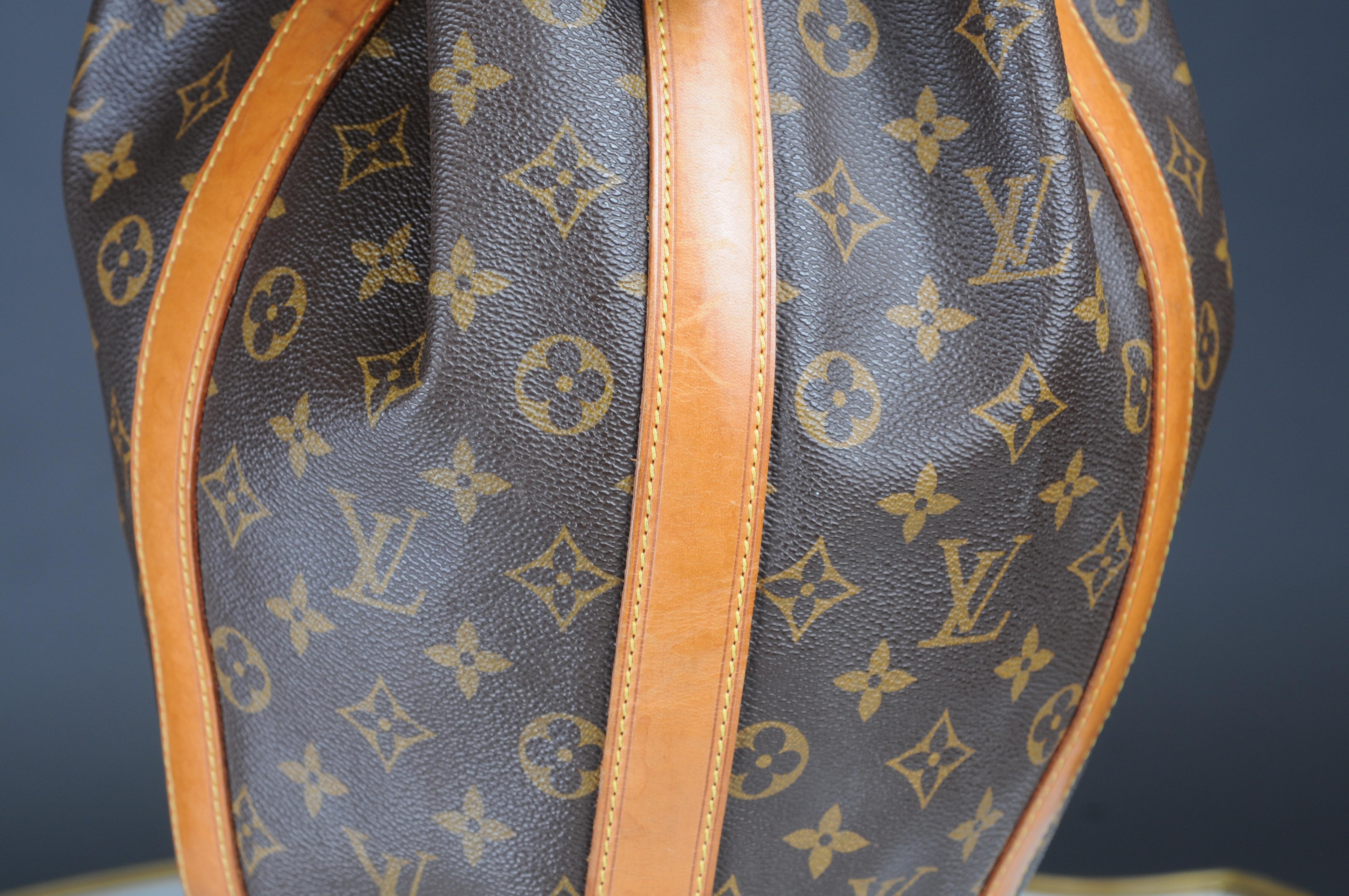Rare Louis Vuitton Romeo Gigli Football Bag  For Sale 2